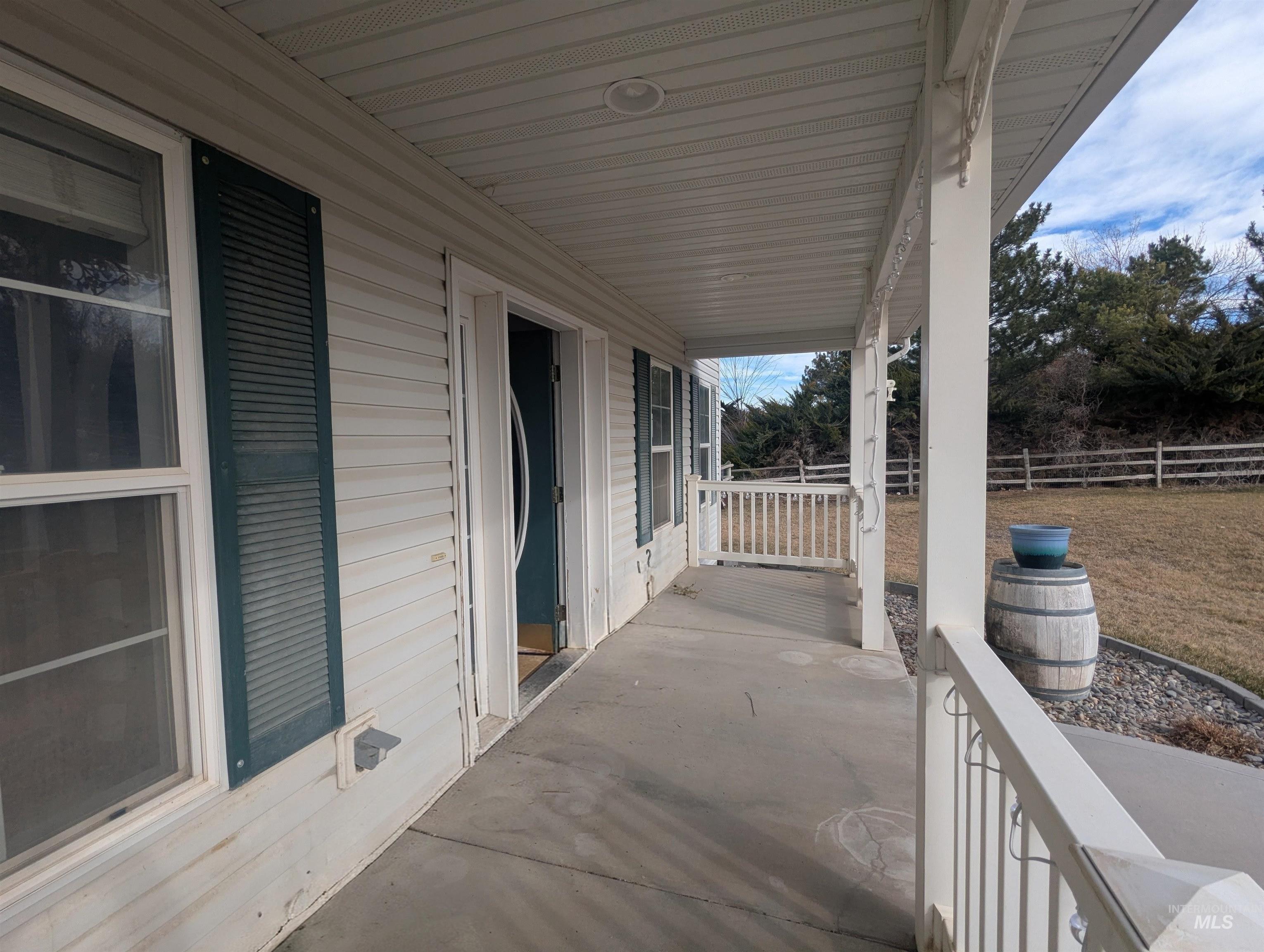 3434E E 4000 N, Kimberly, Idaho 83341, 4 Bedrooms, 2.5 Bathrooms, Residential For Sale, Price $590,000, 98975638