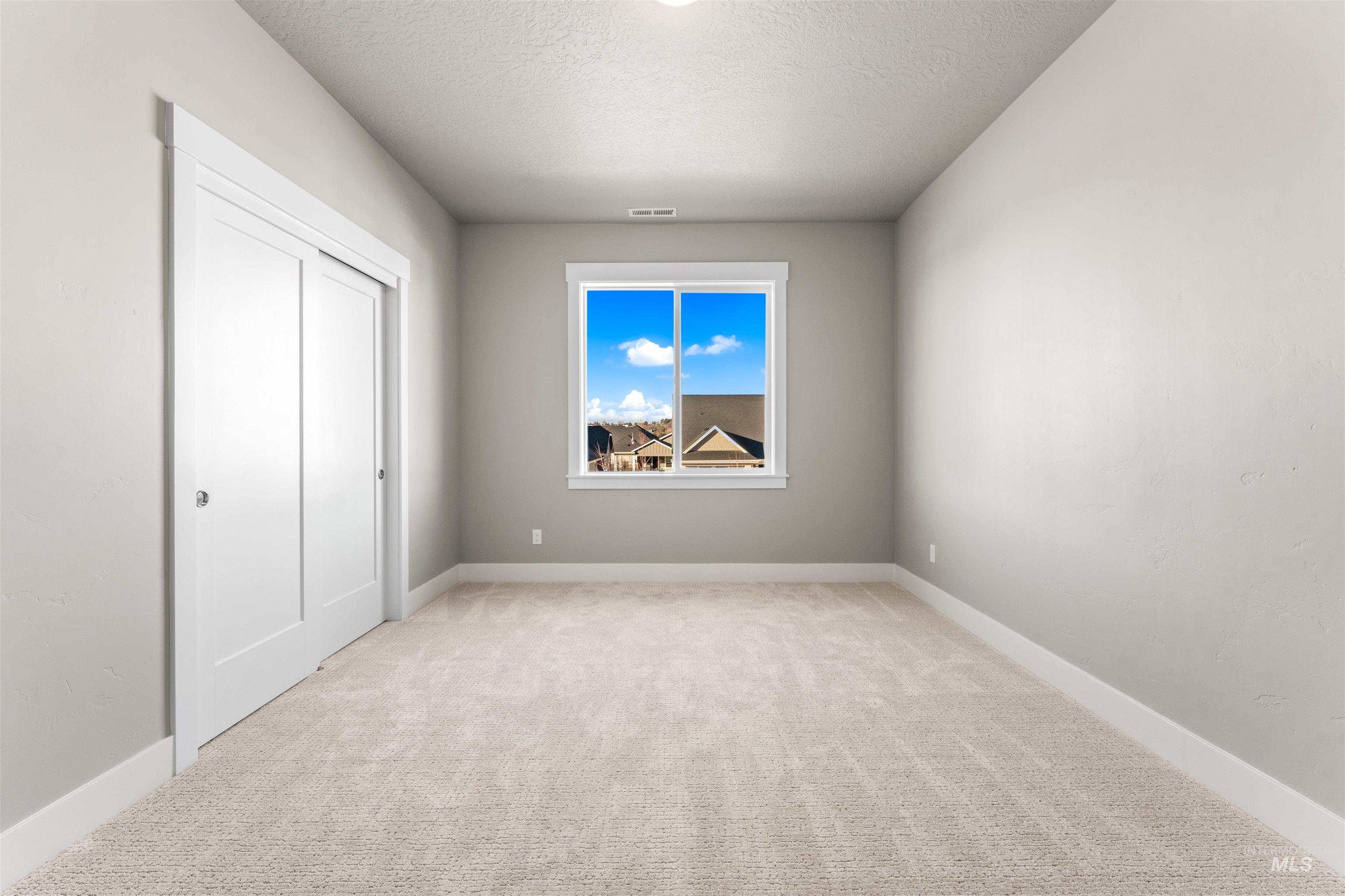 8081 Tandy Cove St, Middleton, Idaho 83644, 6 Bedrooms, 3 Bathrooms, Residential For Sale, Price $699,900,MLS 98975639