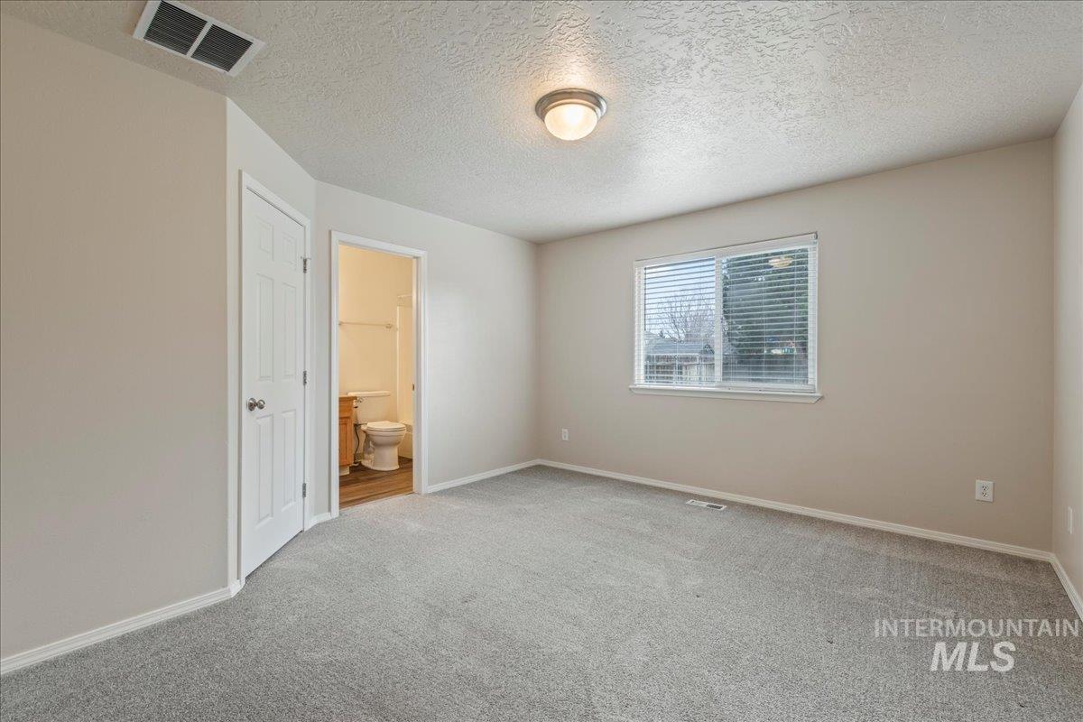 125 E Cassidy Dr, Meridian, Idaho 83646, 4 Bedrooms, 2 Bathrooms, Residential For Sale, Price $427,900,MLS 98975640