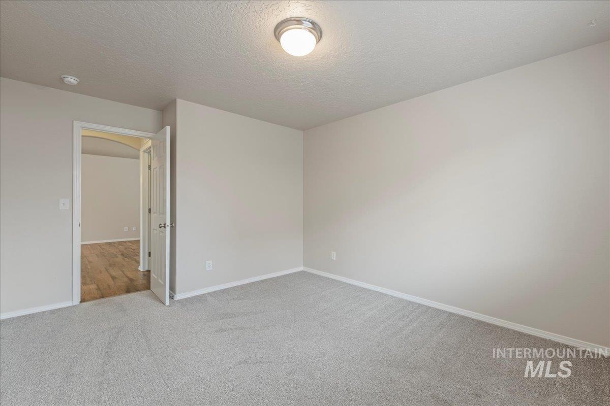 125 E Cassidy Dr, Meridian, Idaho 83646, 4 Bedrooms, 2 Bathrooms, Residential For Sale, Price $427,900,MLS 98975640