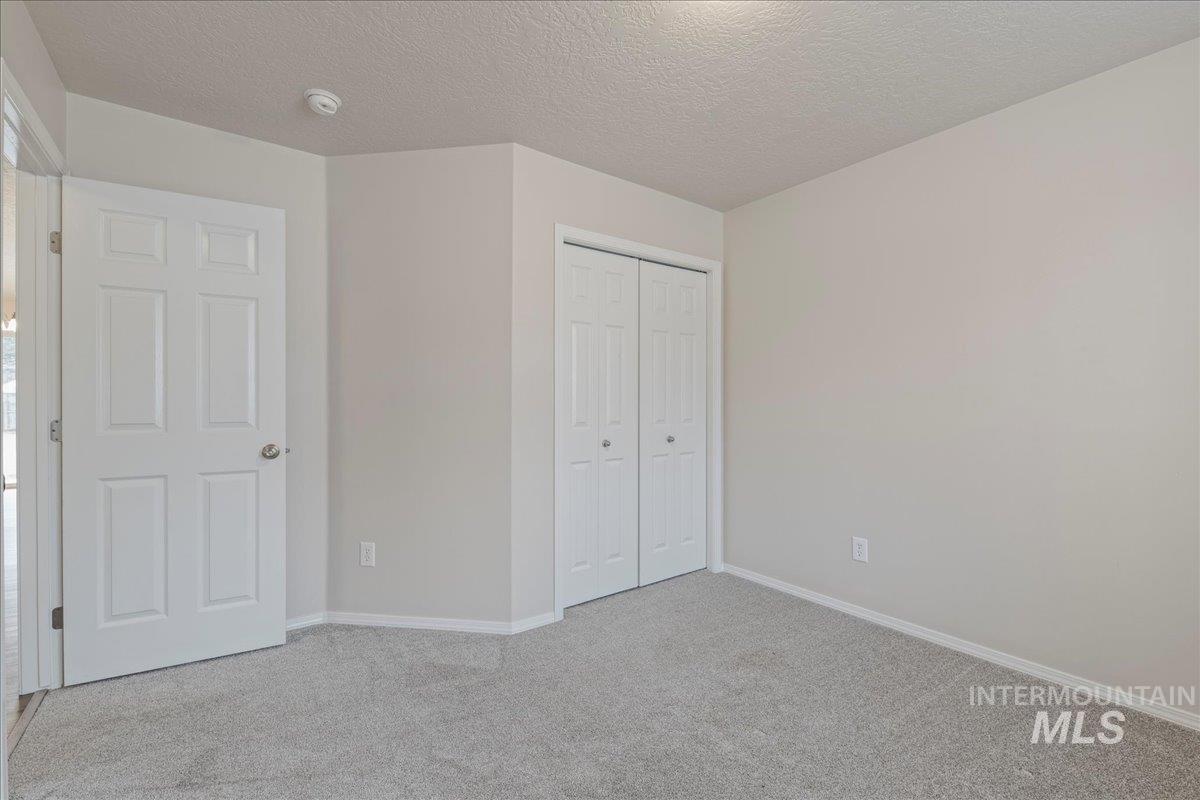 125 E Cassidy Dr, Meridian, Idaho 83646, 4 Bedrooms, 2 Bathrooms, Residential For Sale, Price $427,900,MLS 98975640