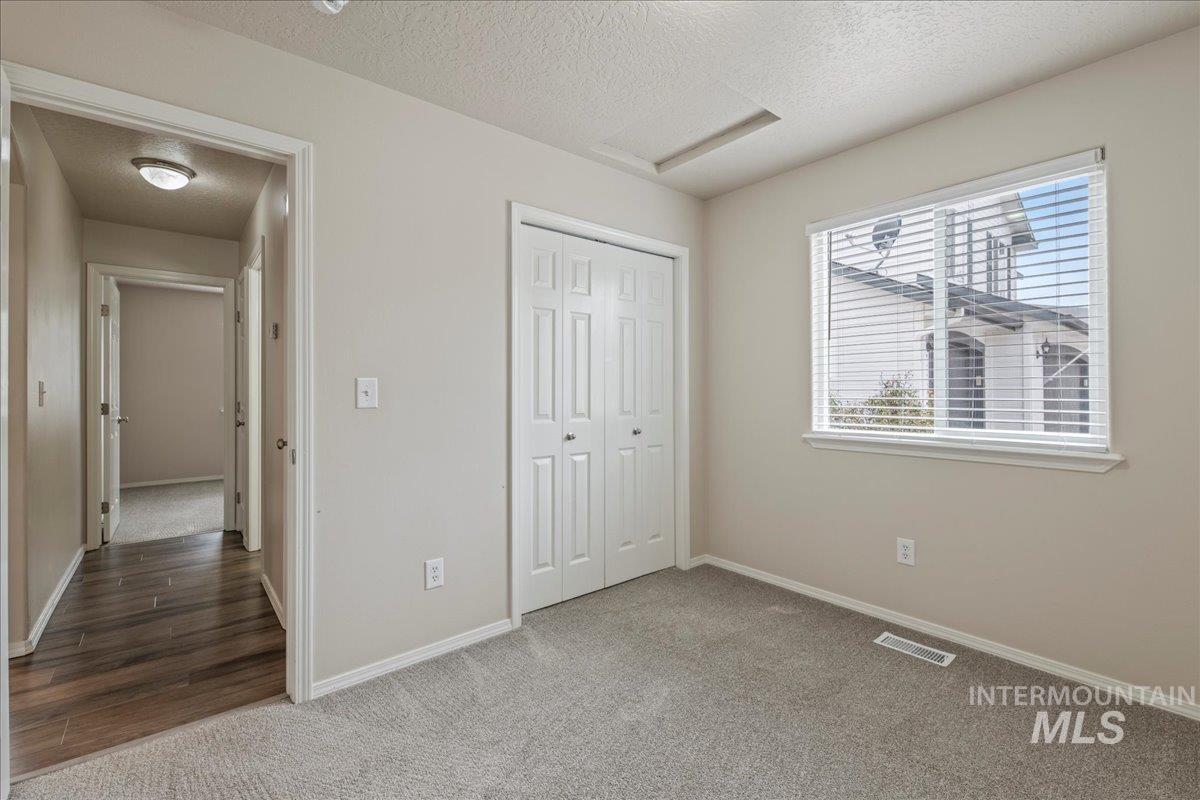 125 E Cassidy Dr, Meridian, Idaho 83646, 4 Bedrooms, 2 Bathrooms, Residential For Sale, Price $427,900,MLS 98975640