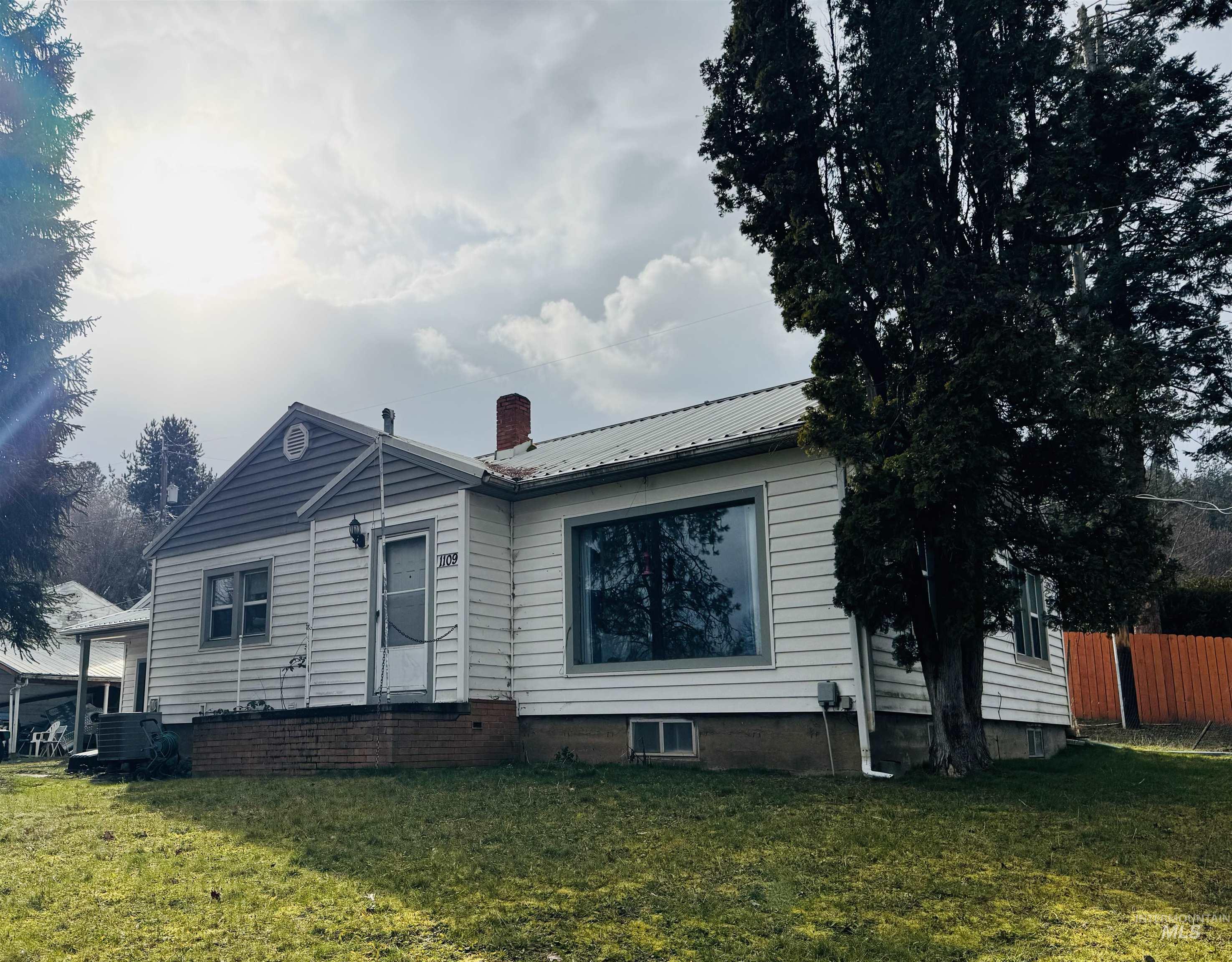 1109 3rd Street, Kamiah, Idaho 83536, 2 Bedrooms, 1.5 Bathrooms, Residential For Sale, Price $295,000,MLS 98975645