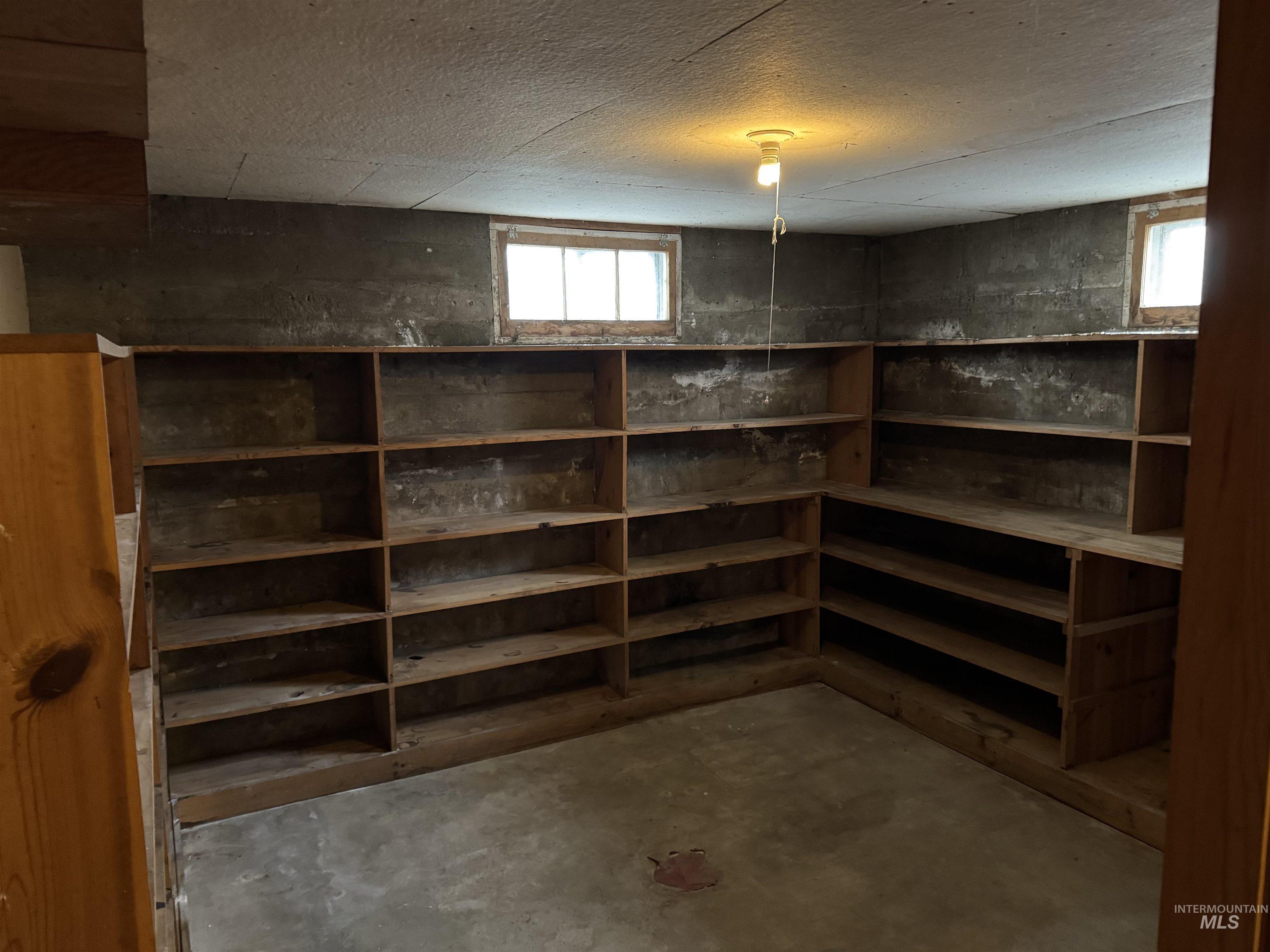 1109 3rd Street, Kamiah, Idaho 83536, 2 Bedrooms, 1.5 Bathrooms, Residential For Sale, Price $295,000,MLS 98975645