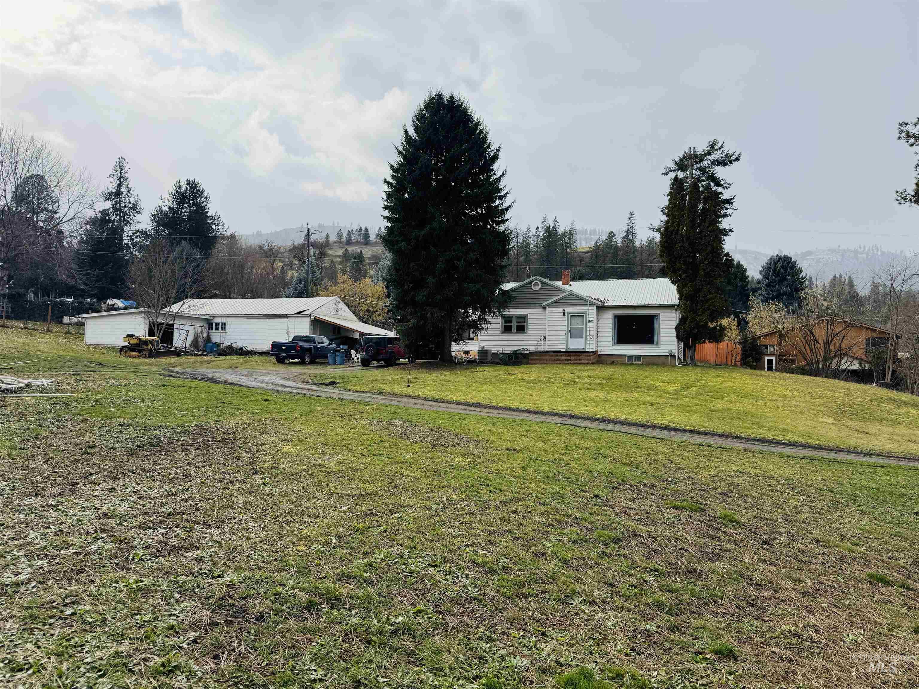 1109 3rd Street, Kamiah, Idaho 83536, 2 Bedrooms, 1.5 Bathrooms, Residential For Sale, Price $295,000,MLS 98975645