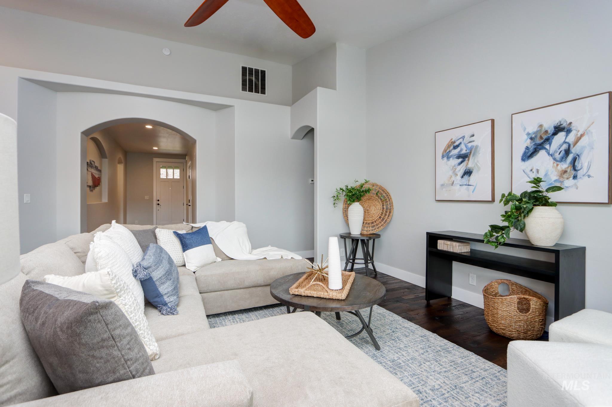 18233 N Highfield Way, Boise, Idaho 83714, 3 Bedrooms, 2 Bathrooms, Residential For Sale, Price $525,000,MLS 98975646