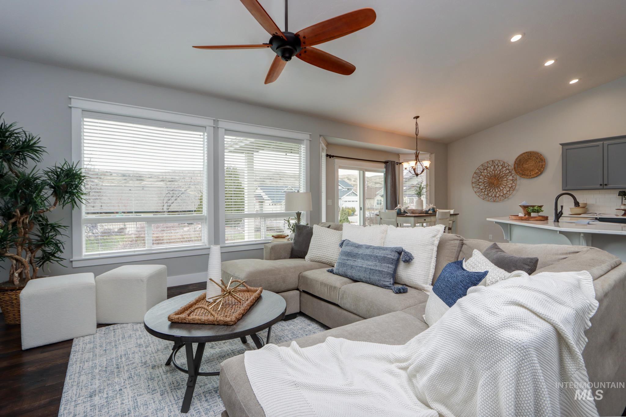 18233 N Highfield Way, Boise, Idaho 83714, 3 Bedrooms, 2 Bathrooms, Residential For Sale, Price $525,000,MLS 98975646