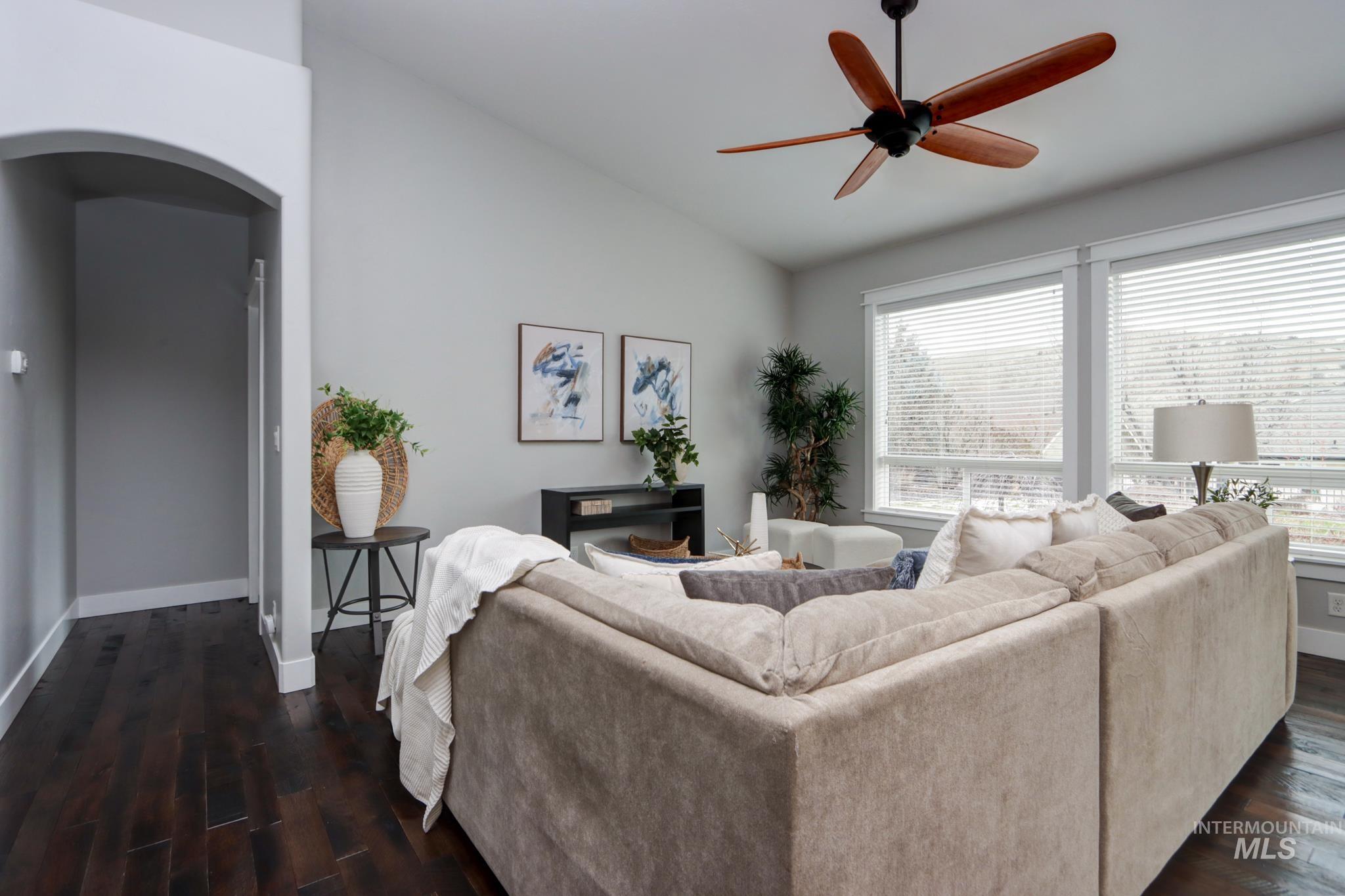 18233 N Highfield Way, Boise, Idaho 83714, 3 Bedrooms, 2 Bathrooms, Residential For Sale, Price $525,000,MLS 98975646