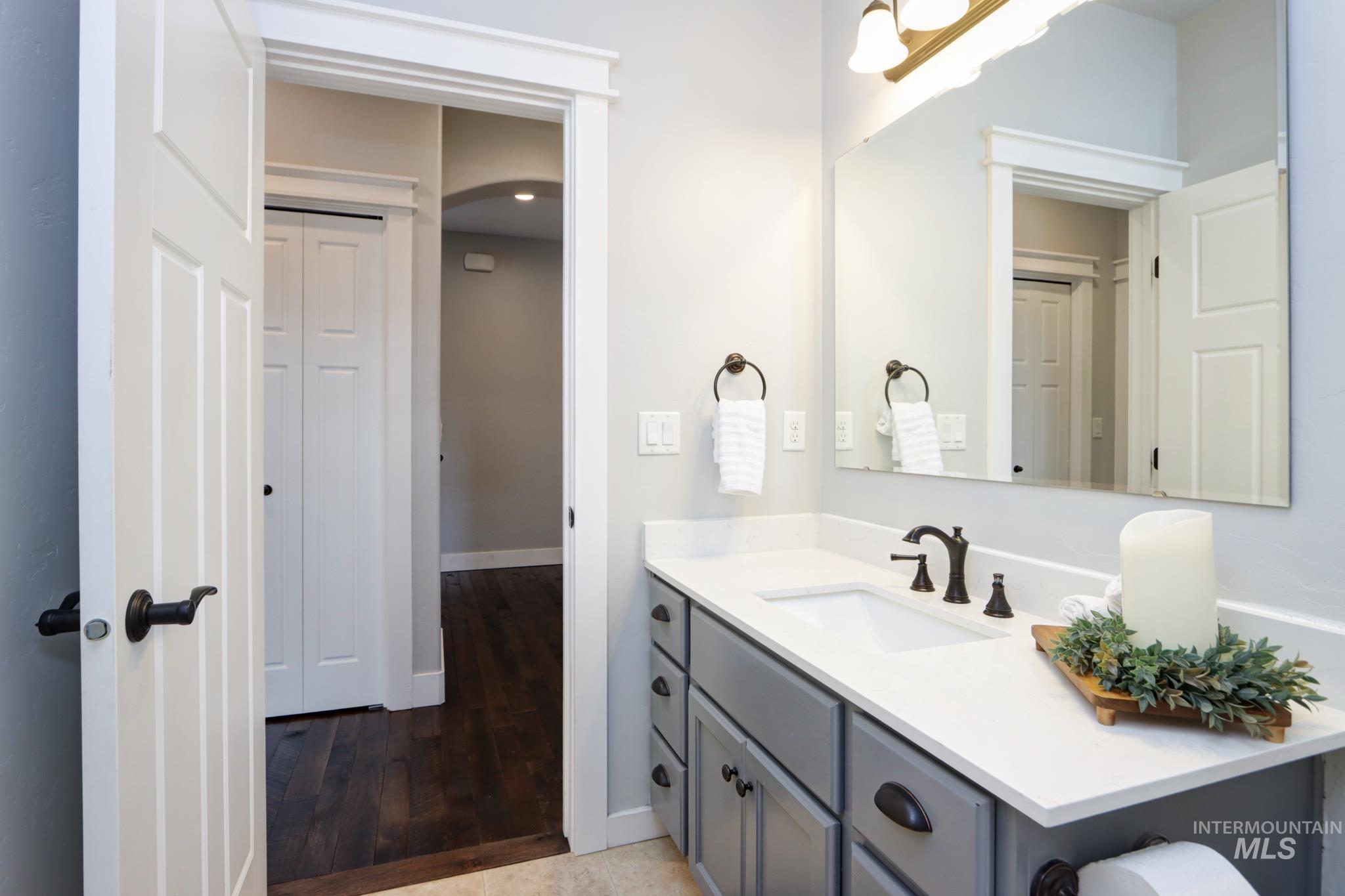 18233 N Highfield Way, Boise, Idaho 83714, 3 Bedrooms, 2 Bathrooms, Residential For Sale, Price $525,000,MLS 98975646