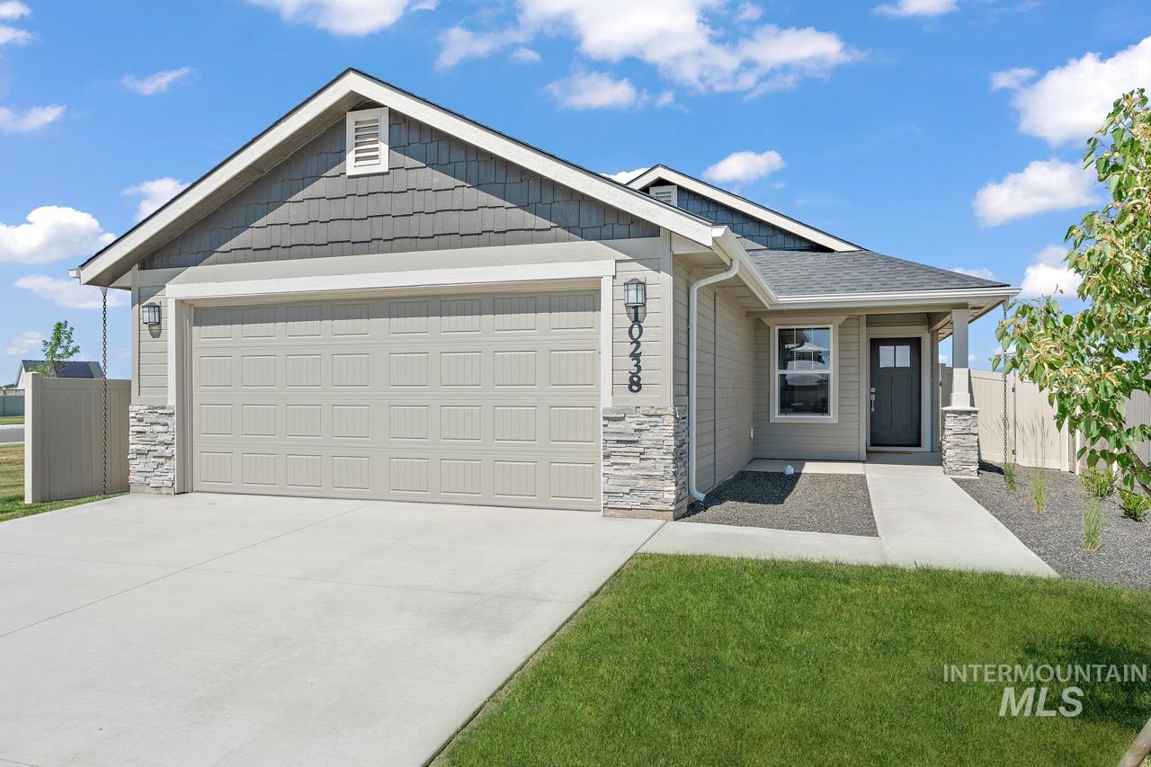 17557 Moon Ridge Pl, Nampa, Idaho 83687, 3 Bedrooms, 2 Bathrooms, Residential For Sale, Price $367,990,MLS 98975655
