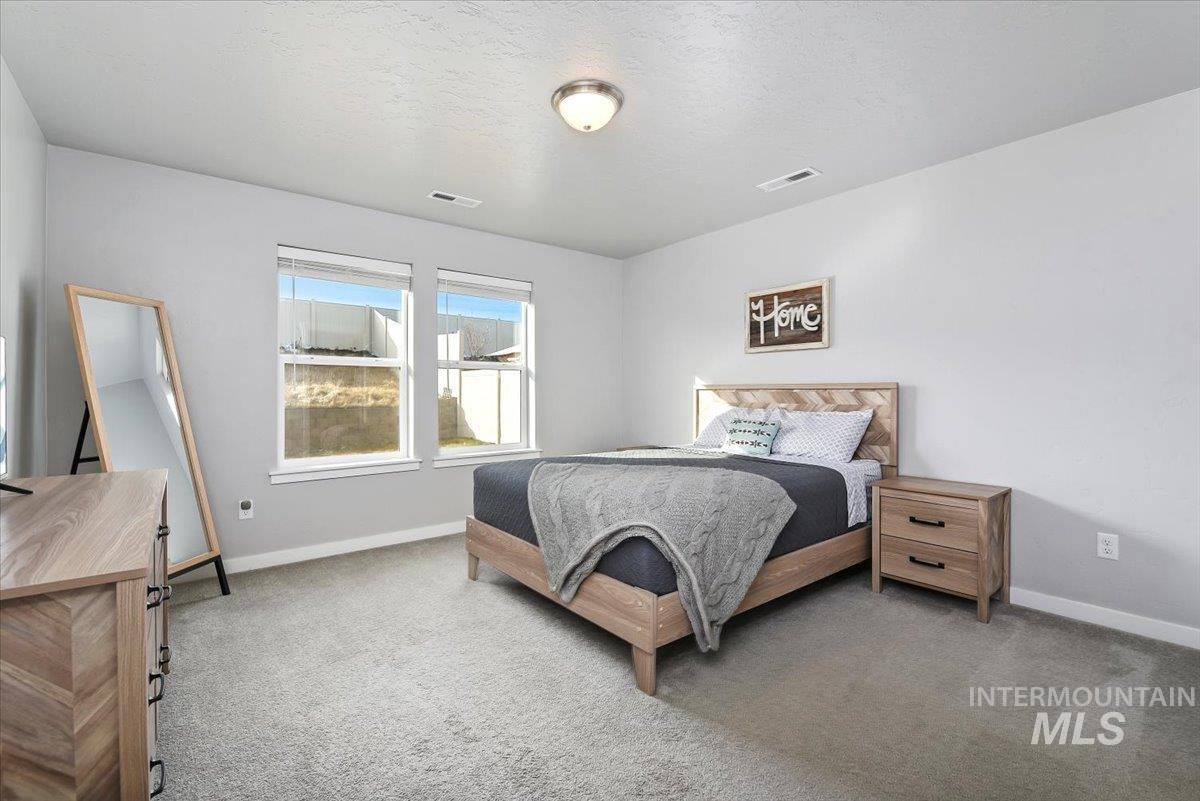 4155 E Eagle Ridge Dr, Nampa, Idaho 83686, 3 Bedrooms, 2 Bathrooms, Residential For Sale, Price $399,000,MLS 98975656