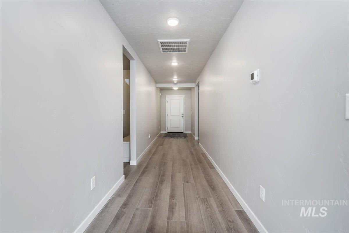 4155 E Eagle Ridge Dr, Nampa, Idaho 83686, 3 Bedrooms, 2 Bathrooms, Residential For Sale, Price $399,000,MLS 98975656