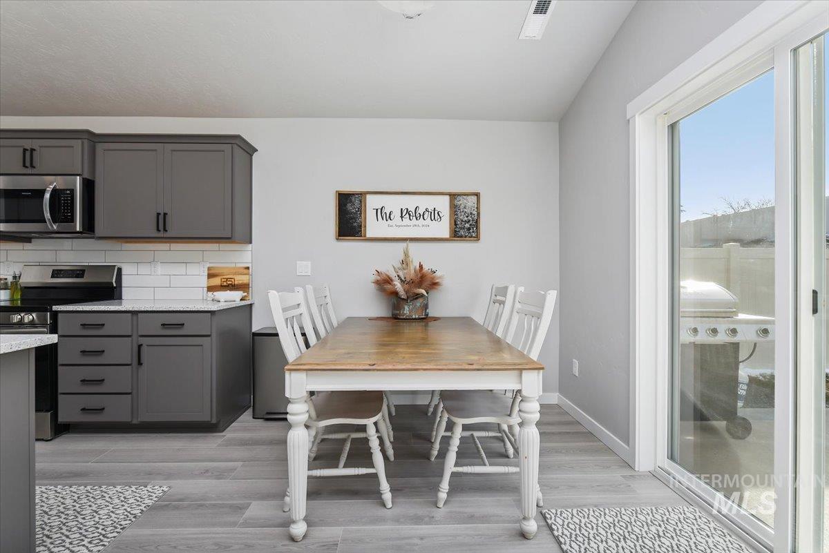 4155 E Eagle Ridge Dr, Nampa, Idaho 83686, 3 Bedrooms, 2 Bathrooms, Residential For Sale, Price $399,000,MLS 98975656