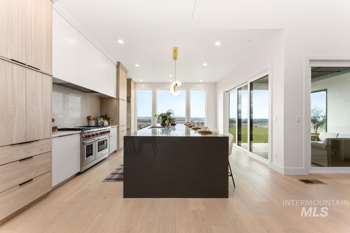 6165 E Prominence Ct., Boise, Idaho 83716, 4 Bedrooms, 4.5 Bathrooms, Residential For Sale, Price $2,514,707,MLS 98975657