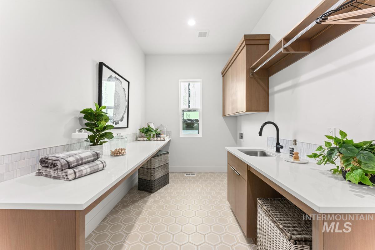 6165 E Prominence Ct., Boise, Idaho 83716, 4 Bedrooms, 4.5 Bathrooms, Residential For Sale, Price $2,514,707,MLS 98975657