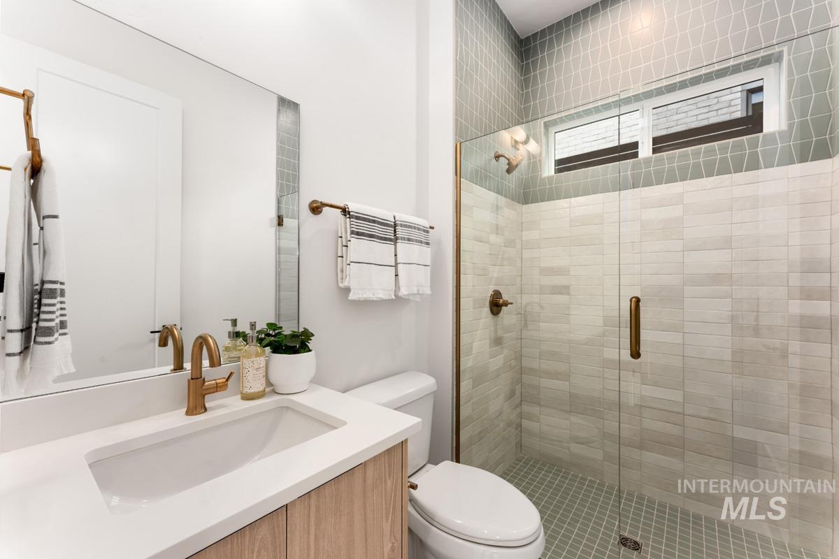 6165 E Prominence Ct., Boise, Idaho 83716, 4 Bedrooms, 4.5 Bathrooms, Residential For Sale, Price $2,514,707,MLS 98975657