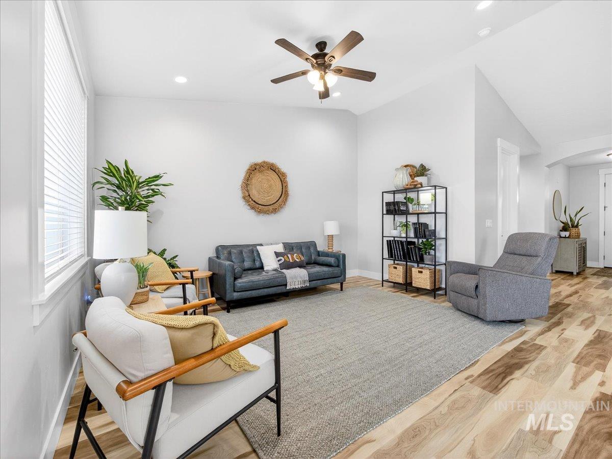 501 Grand Harvest Ave, New Plymouth, Idaho 83655, 4 Bedrooms, 2 Bathrooms, Residential For Sale, Price $449,000,MLS 98975658