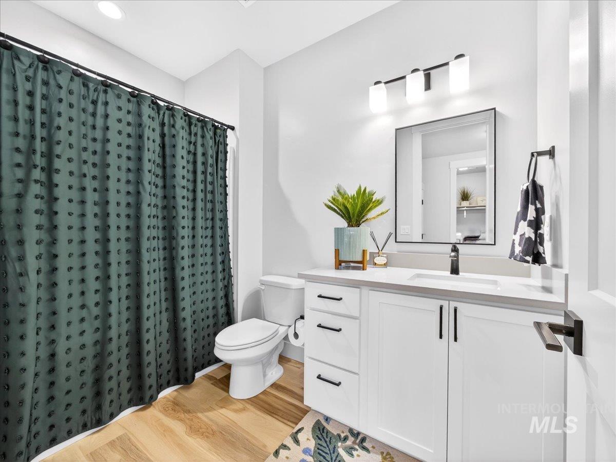 501 Grand Harvest Ave, New Plymouth, Idaho 83655, 4 Bedrooms, 2 Bathrooms, Residential For Sale, Price $449,000,MLS 98975658