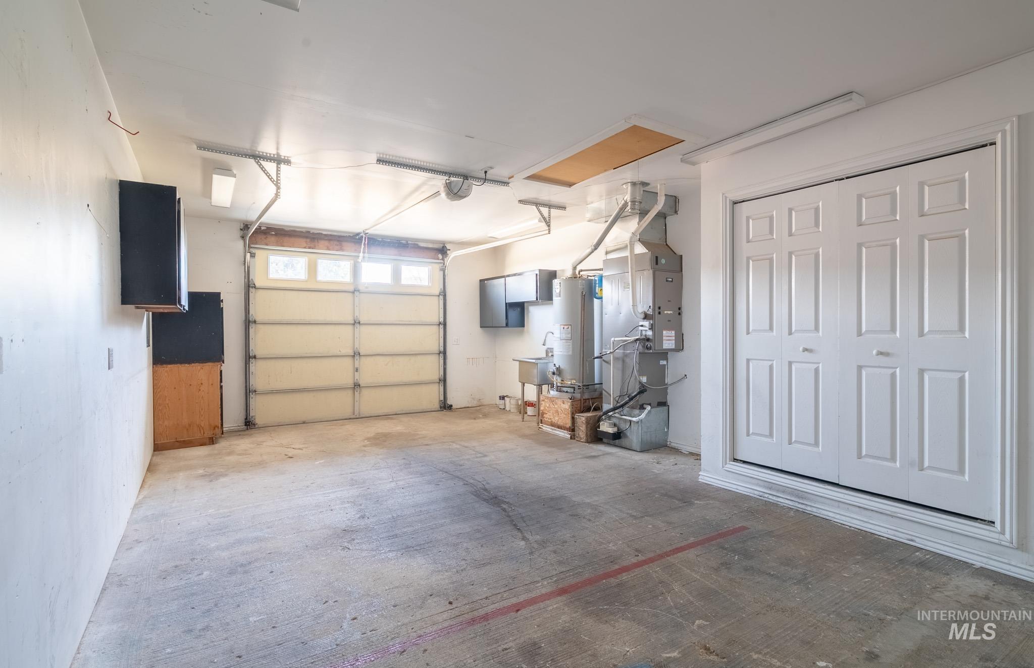 6 S Canyon Drive, Middleton, Idaho 83644, 3 Bedrooms, 3 Bathrooms, Residential For Sale, Price $410,000,MLS 98975666