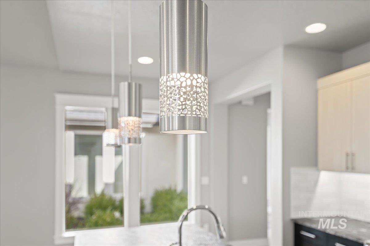 8154 W Decathlon Dr, Eagle, Idaho 83616, 3 Bedrooms, 2.5 Bathrooms, Residential For Sale, Price $849,900,MLS 98975667