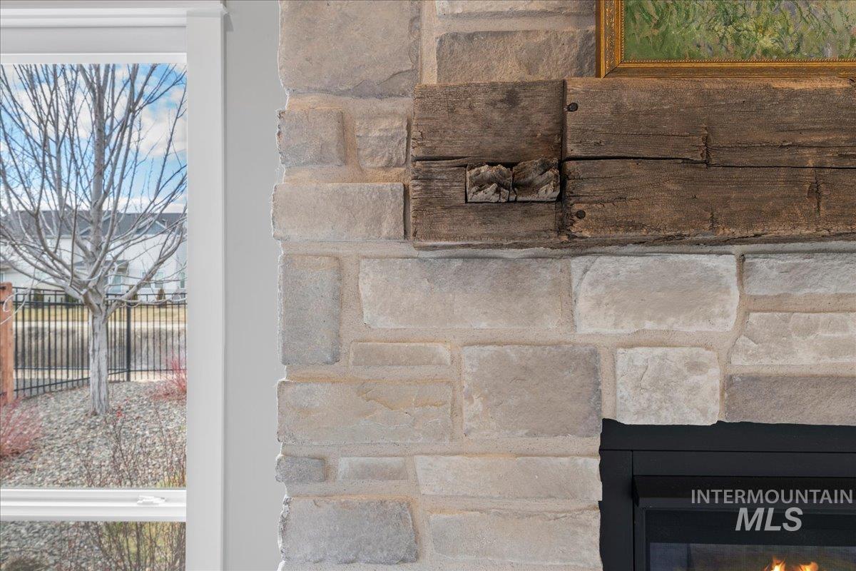 8154 W Decathlon Dr, Eagle, Idaho 83616, 3 Bedrooms, 2.5 Bathrooms, Residential For Sale, Price $849,900,MLS 98975667