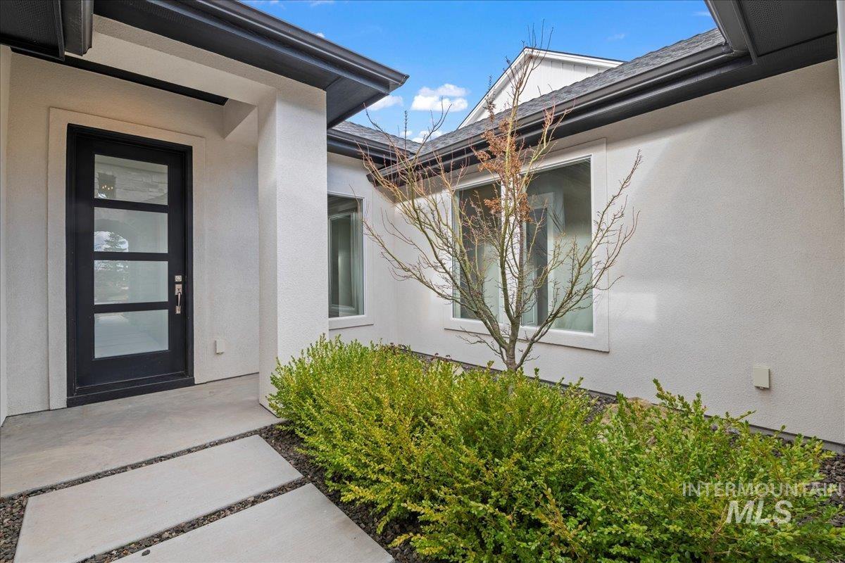 8154 W Decathlon Dr, Eagle, Idaho 83616, 3 Bedrooms, 2.5 Bathrooms, Residential For Sale, Price $849,900,MLS 98975667