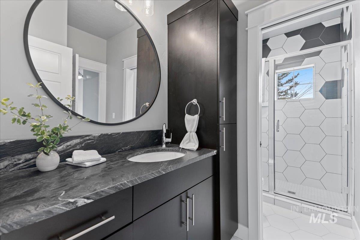 8154 W Decathlon Dr, Eagle, Idaho 83616, 3 Bedrooms, 2.5 Bathrooms, Residential For Sale, Price $849,900,MLS 98975667