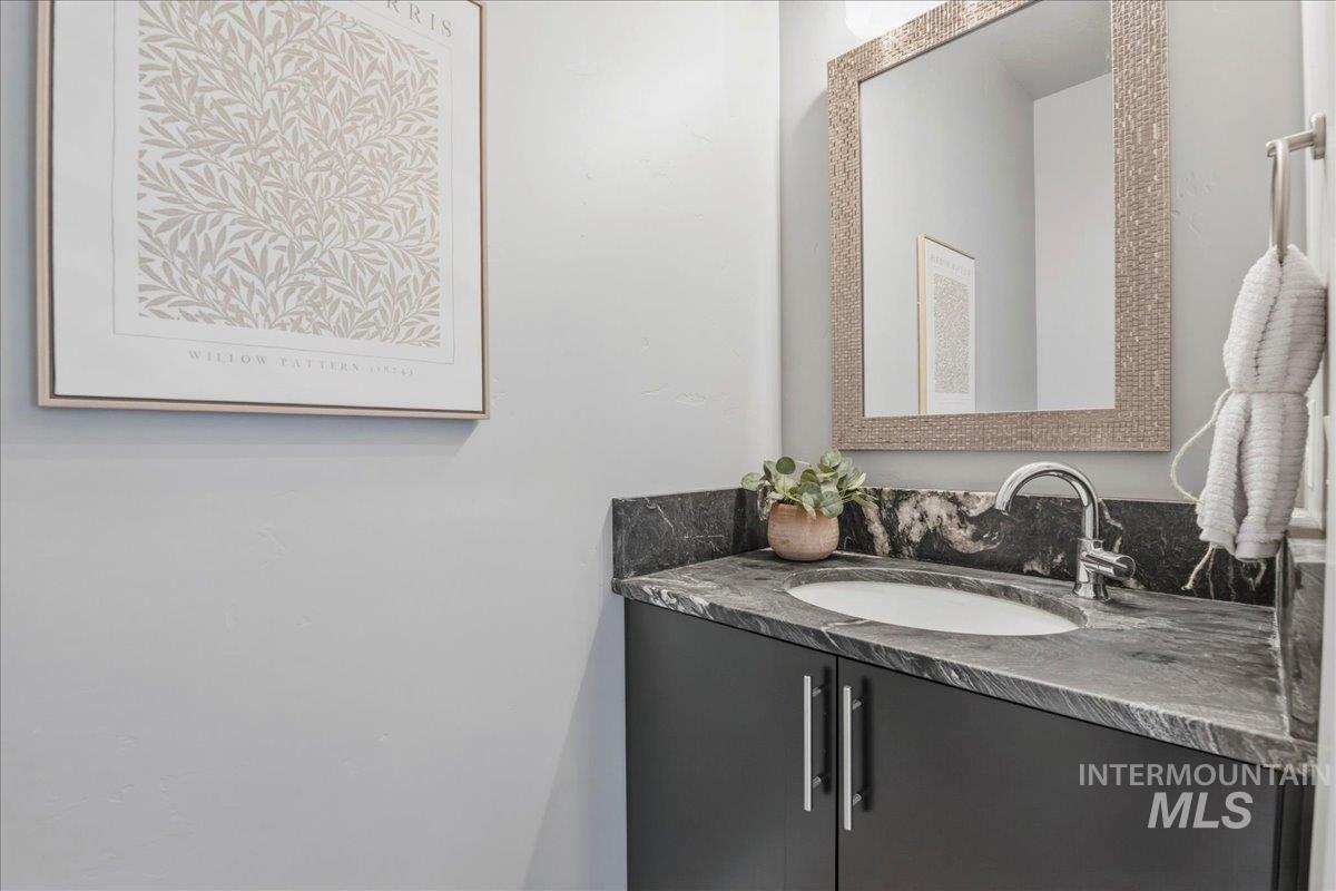 8154 W Decathlon Dr, Eagle, Idaho 83616, 3 Bedrooms, 2.5 Bathrooms, Residential For Sale, Price $849,900,MLS 98975667