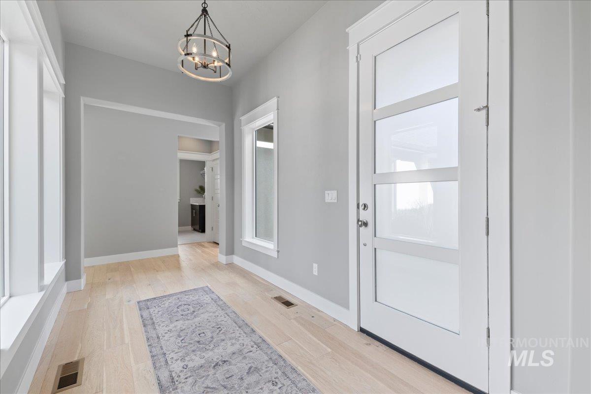 8154 W Decathlon Dr, Eagle, Idaho 83616, 3 Bedrooms, 2.5 Bathrooms, Residential For Sale, Price $849,900,MLS 98975667