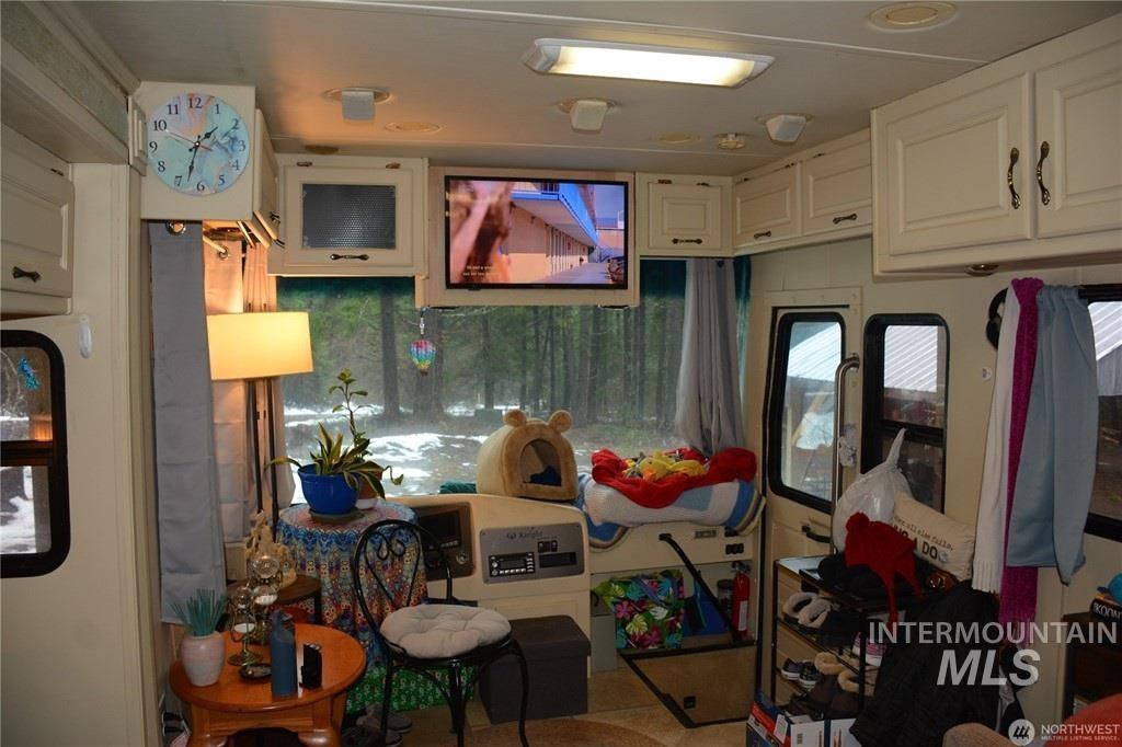 1431 Timber Mountain Loop, Outside City Limits, Washington 98922, 1 Bedroom, 1.5 Bathrooms, Residential For Sale, Price $625,000,MLS 98975668