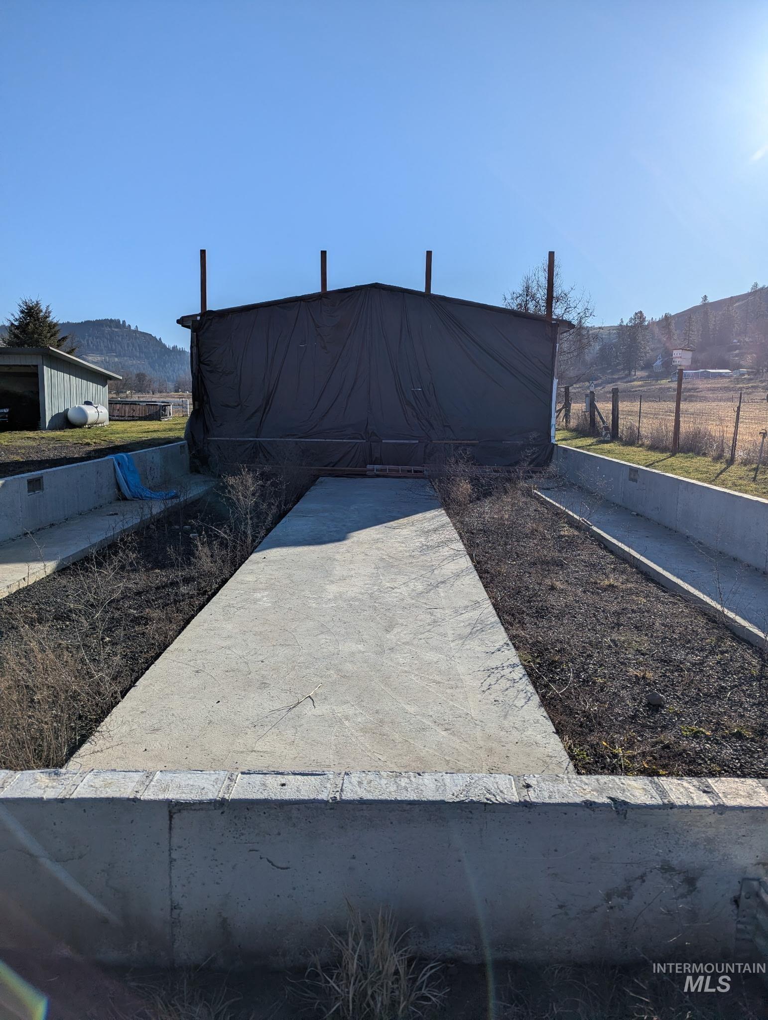 2859 Lukes Gulch RD, Stites, Idaho 83552, 3 Bedrooms, 2 Bathrooms, Residential For Sale, Price $535,000,MLS 98975669