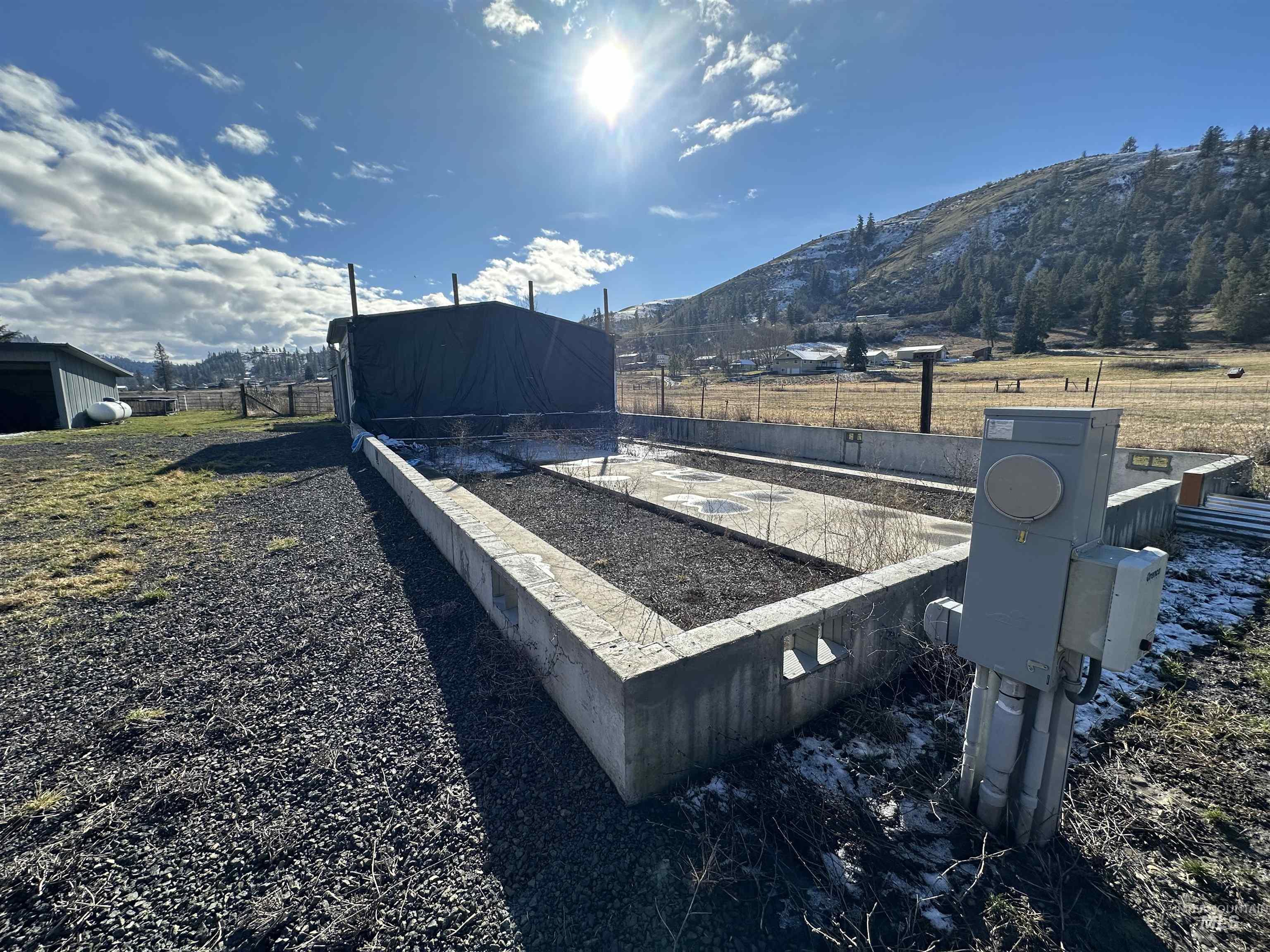 2859 Lukes Gulch RD, Stites, Idaho 83552, 3 Bedrooms, 2 Bathrooms, Residential For Sale, Price $535,000,MLS 98975669