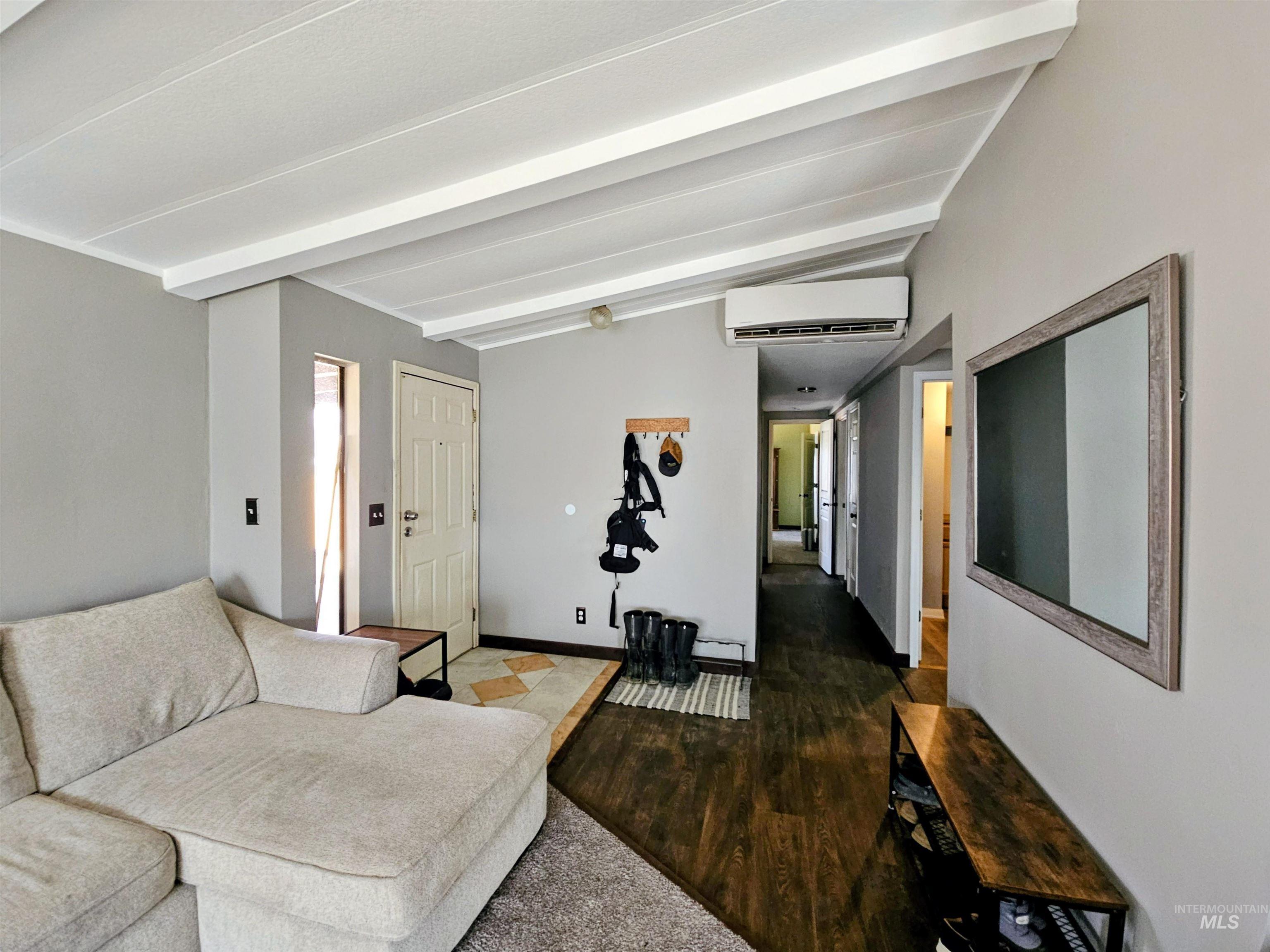 8392 Main St, Letha, Idaho 83636, 2 Bedrooms, 2 Bathrooms, Residential For Sale, Price $299,900,MLS 98975670