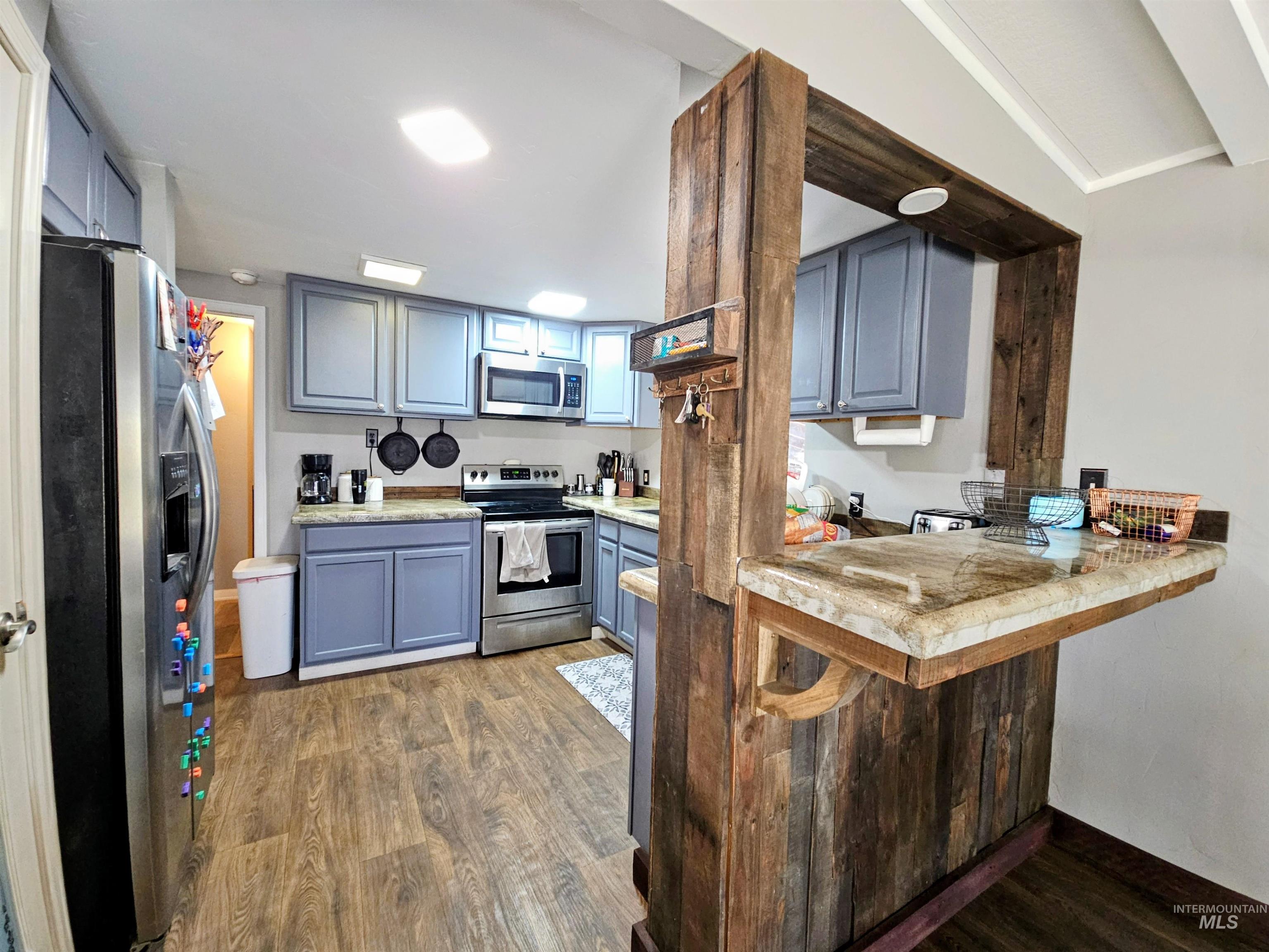 8392 Main St, Letha, Idaho 83636, 2 Bedrooms, 2 Bathrooms, Residential For Sale, Price $299,900,MLS 98975670