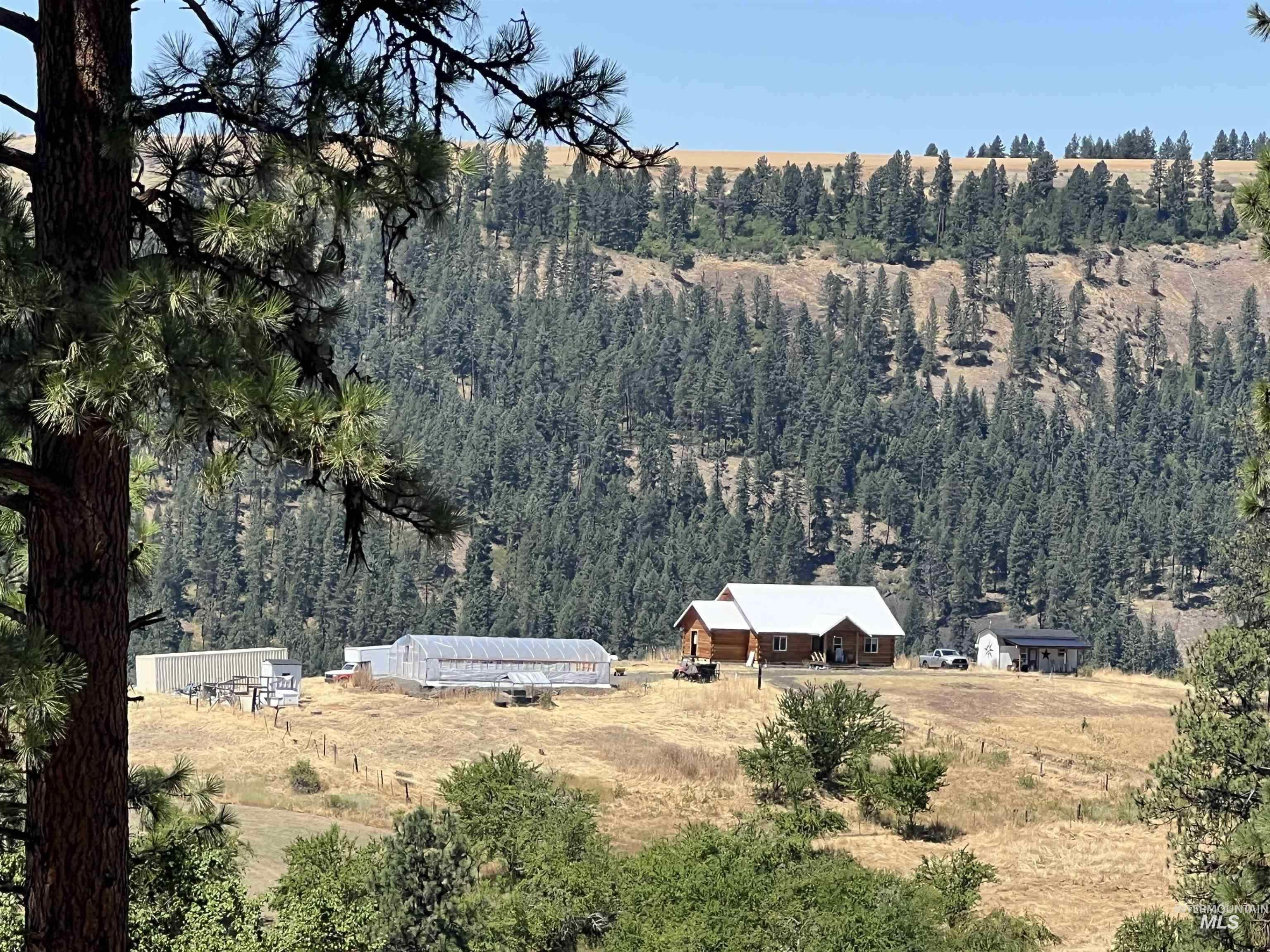 113 Sweetwater Drive, Stites, Idaho 83552, 3 Bedrooms, 2 Bathrooms, Residential For Sale, Price $545,000,MLS 98975672