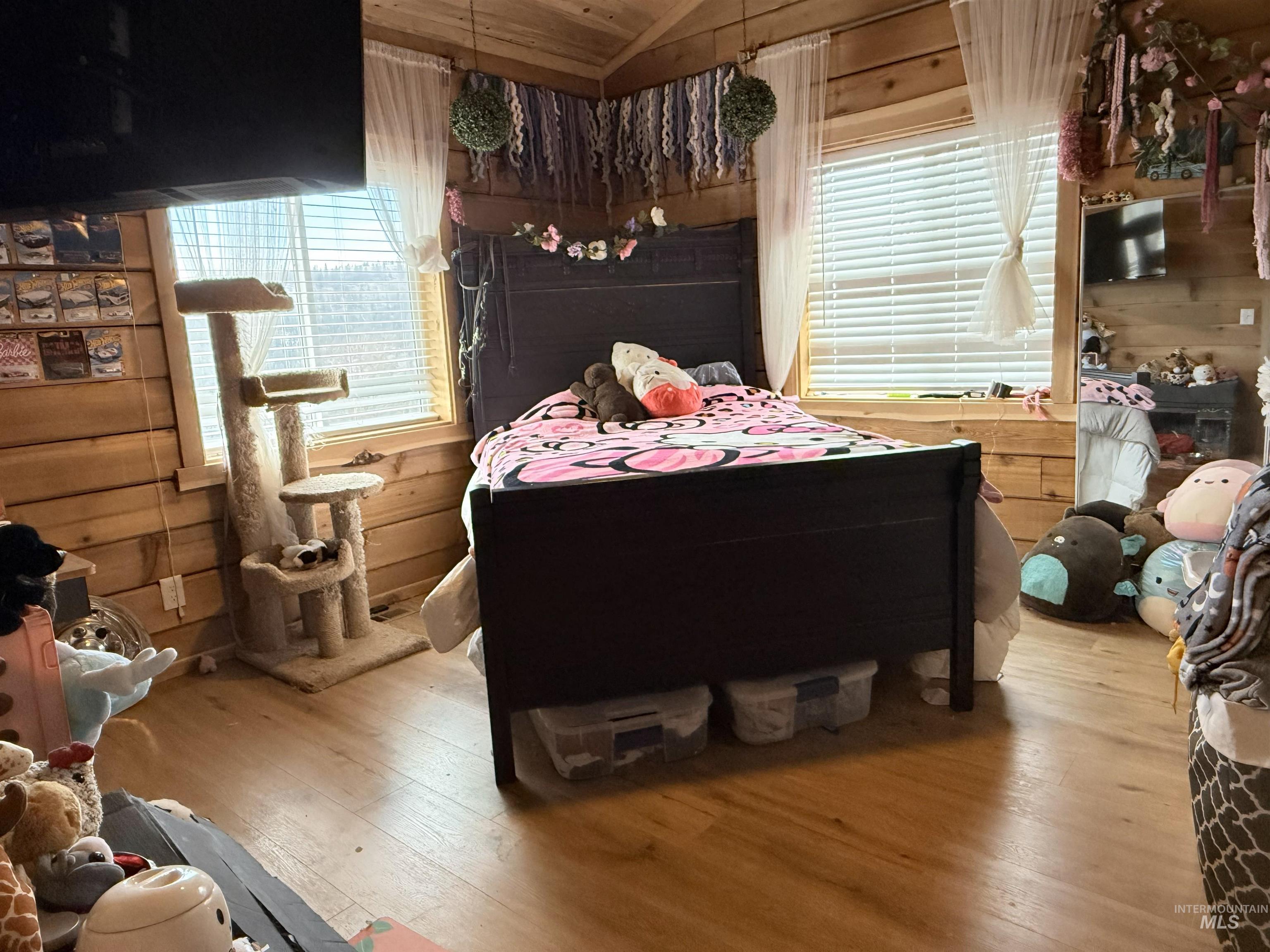 113 Sweetwater Drive, Stites, Idaho 83552, 3 Bedrooms, 2 Bathrooms, Residential For Sale, Price $545,000,MLS 98975672