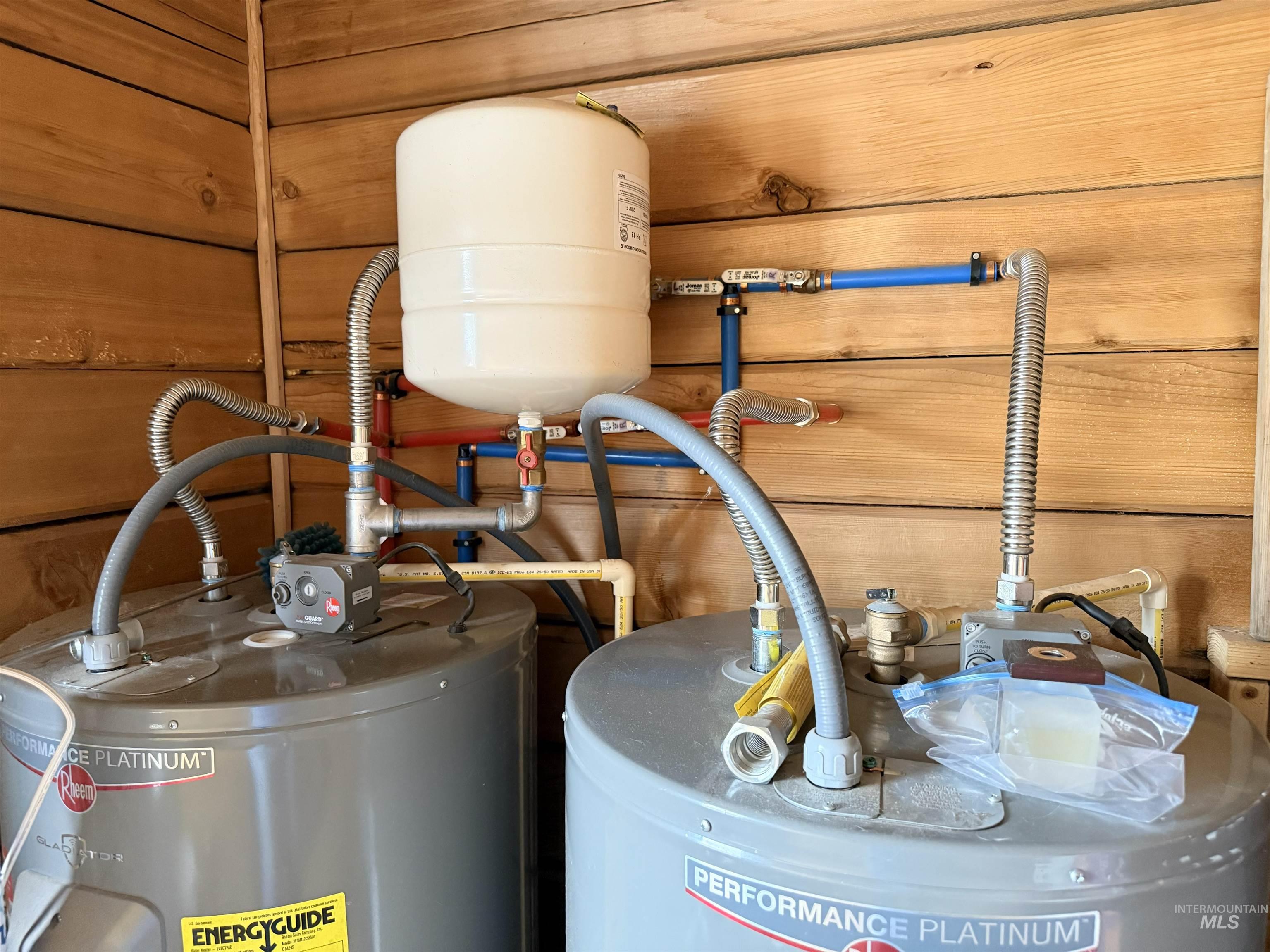 113 Sweetwater Drive, Stites, Idaho 83552, 3 Bedrooms, 2 Bathrooms, Residential For Sale, Price $545,000,MLS 98975672