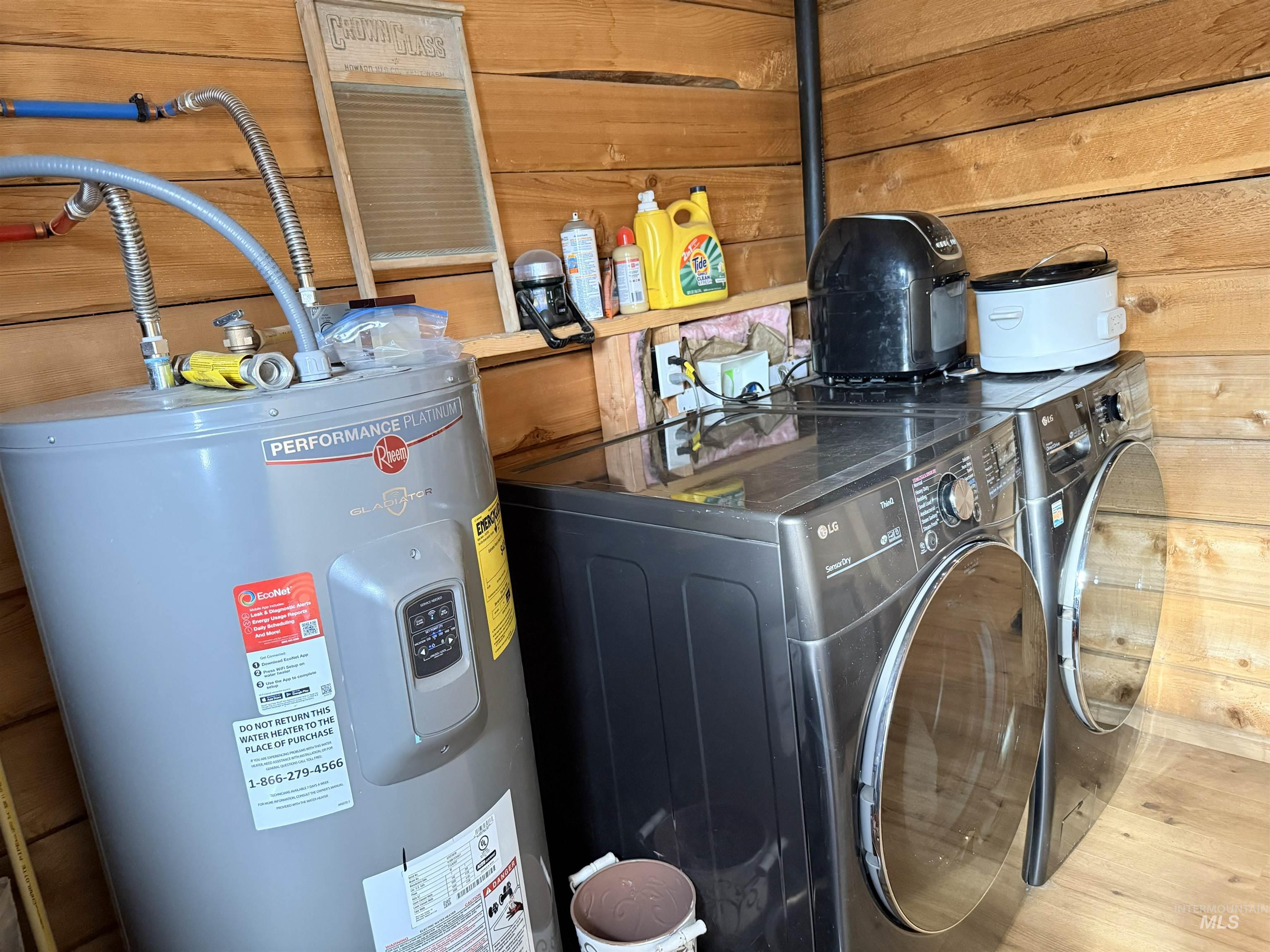 113 Sweetwater Drive, Stites, Idaho 83552, 3 Bedrooms, 2 Bathrooms, Residential For Sale, Price $545,000,MLS 98975672