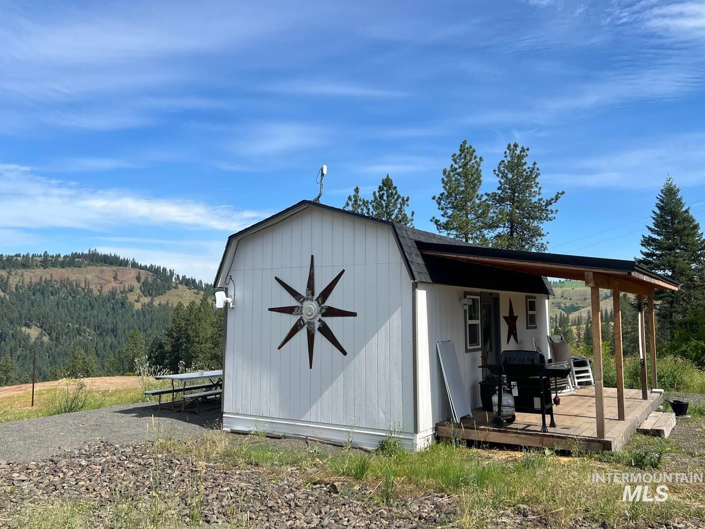 113 Sweetwater Drive, Stites, Idaho 83552, 3 Bedrooms, 2 Bathrooms, Residential For Sale, Price $545,000,MLS 98975672