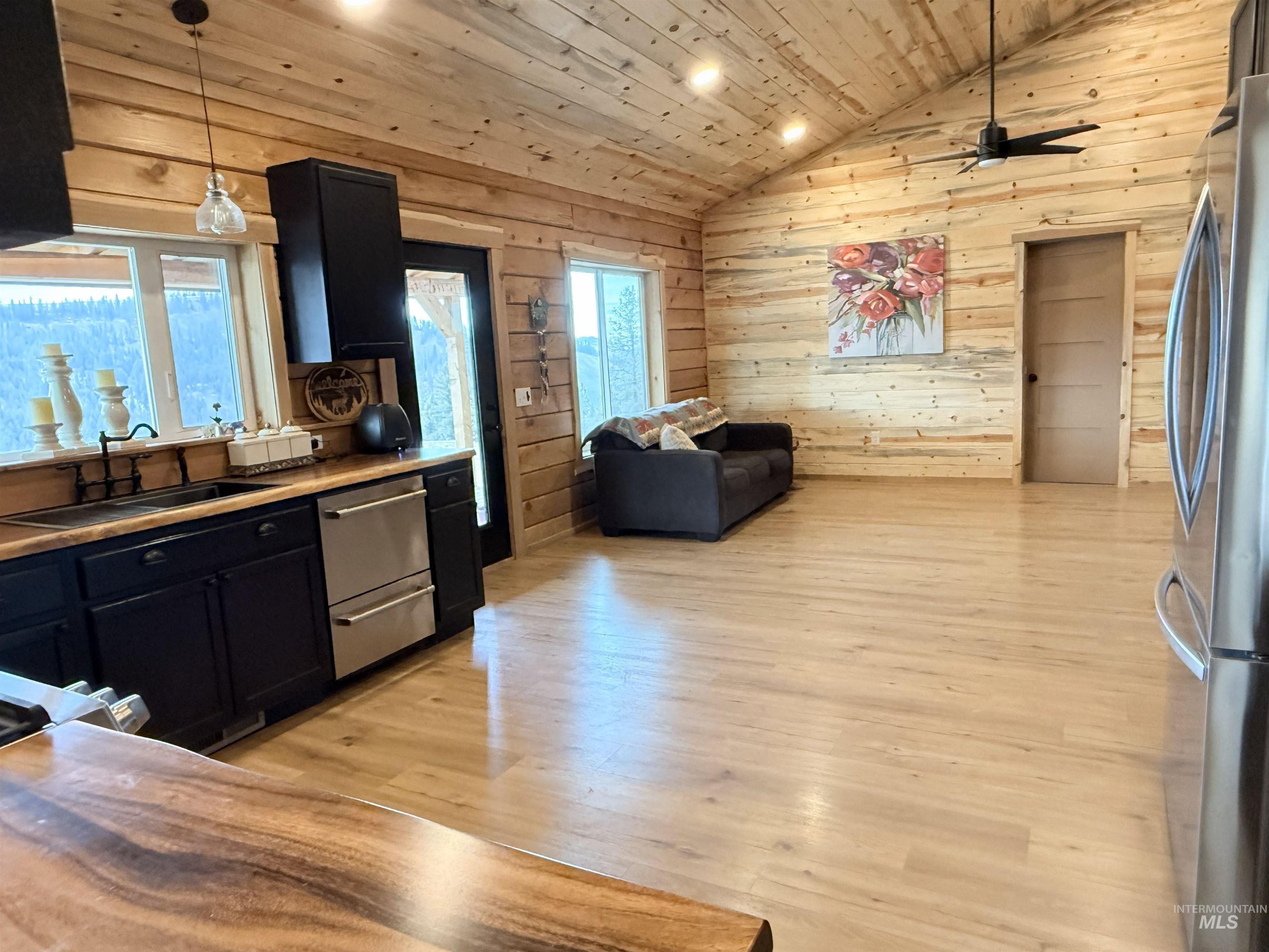 113 Sweetwater Drive, Stites, Idaho 83552, 3 Bedrooms, 2 Bathrooms, Residential For Sale, Price $545,000,MLS 98975672