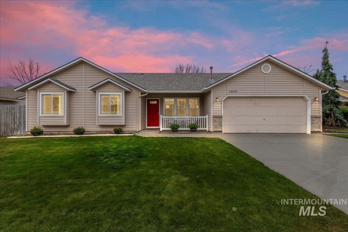 12521 W Dalrymple Ct, Boise, Idaho 83709, 3 Bedrooms, 2 Bathrooms, Residential For Sale, Price $430,000,MLS 98975680