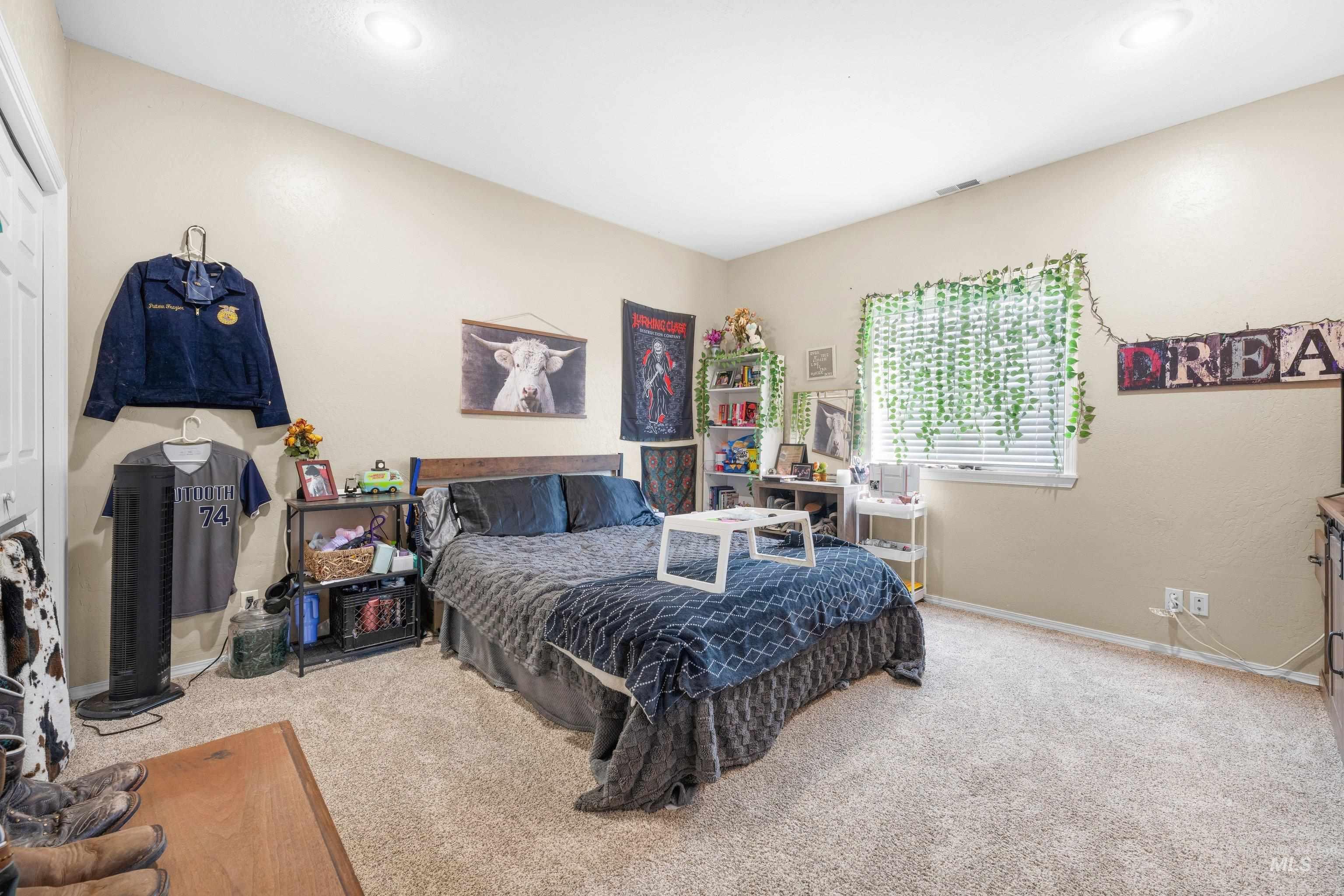 280 E Sunrise Rim Rd, Nampa, Idaho 83686, 4 Bedrooms, 2.5 Bathrooms, Residential For Sale, Price $484,900,MLS 98975681