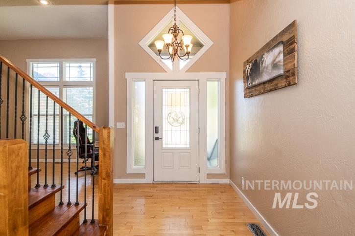 280 E Sunrise Rim Rd, Nampa, Idaho 83686, 4 Bedrooms, 5 Bathrooms, Residential For Sale, Price $484,900,MLS 98975681