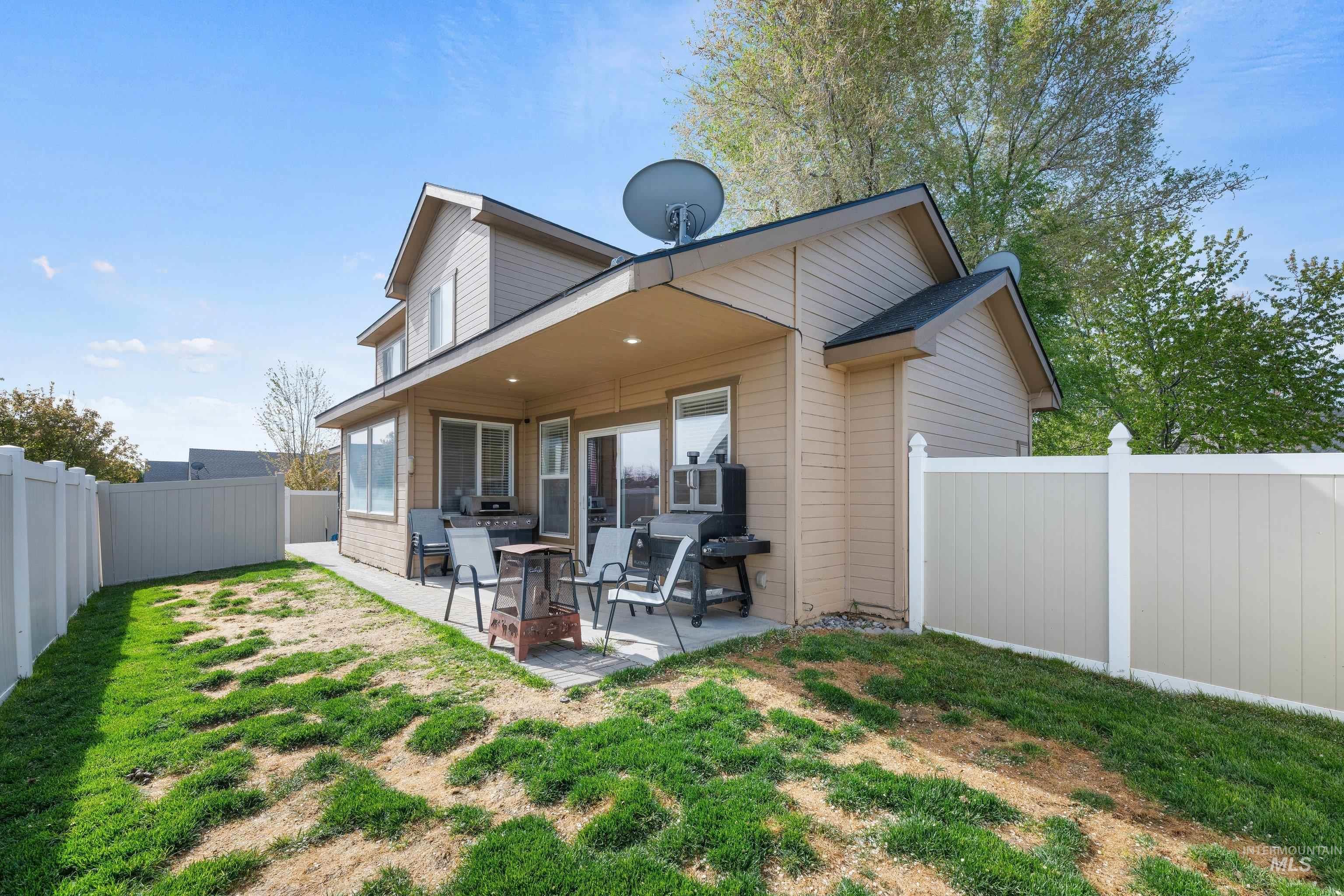 280 E Sunrise Rim Rd, Nampa, Idaho 83686, 4 Bedrooms, 2.5 Bathrooms, Residential For Sale, Price $484,900,MLS 98975681