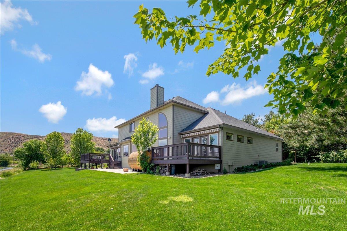 2600 W South Slope Rd, Emmett, Idaho 83617, 4 Bedrooms, 4 Bathrooms, Residential For Sale, Price $1,250,000,MLS 98975682