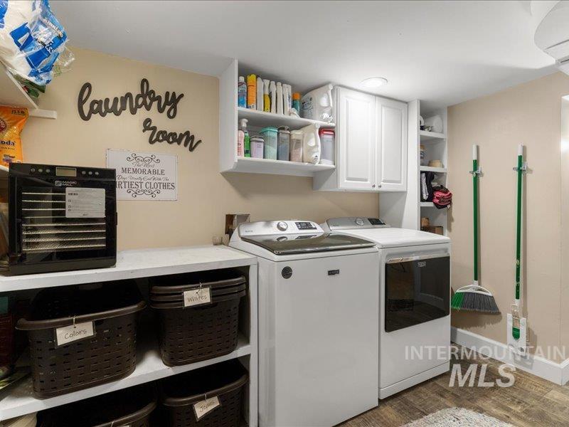 803 N Garden St, Boise, Idaho 83706, 4 Bedrooms, 3 Bathrooms, Residential For Sale, Price $935,000,MLS 98975683