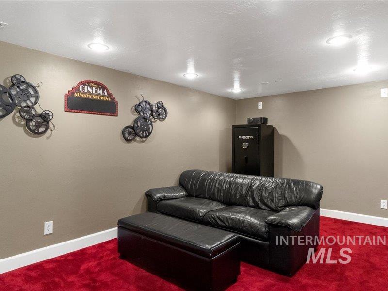 803 N Garden St, Boise, Idaho 83706, 4 Bedrooms, 3 Bathrooms, Residential For Sale, Price $935,000,MLS 98975683