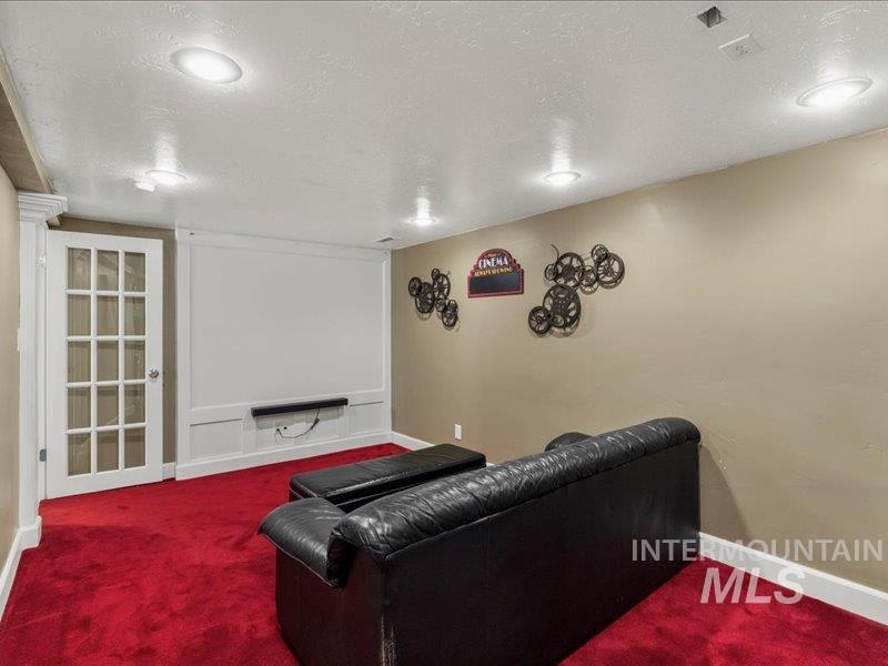 803 N Garden St, Boise, Idaho 83706, 4 Bedrooms, 3 Bathrooms, Residential For Sale, Price $935,000,MLS 98975683