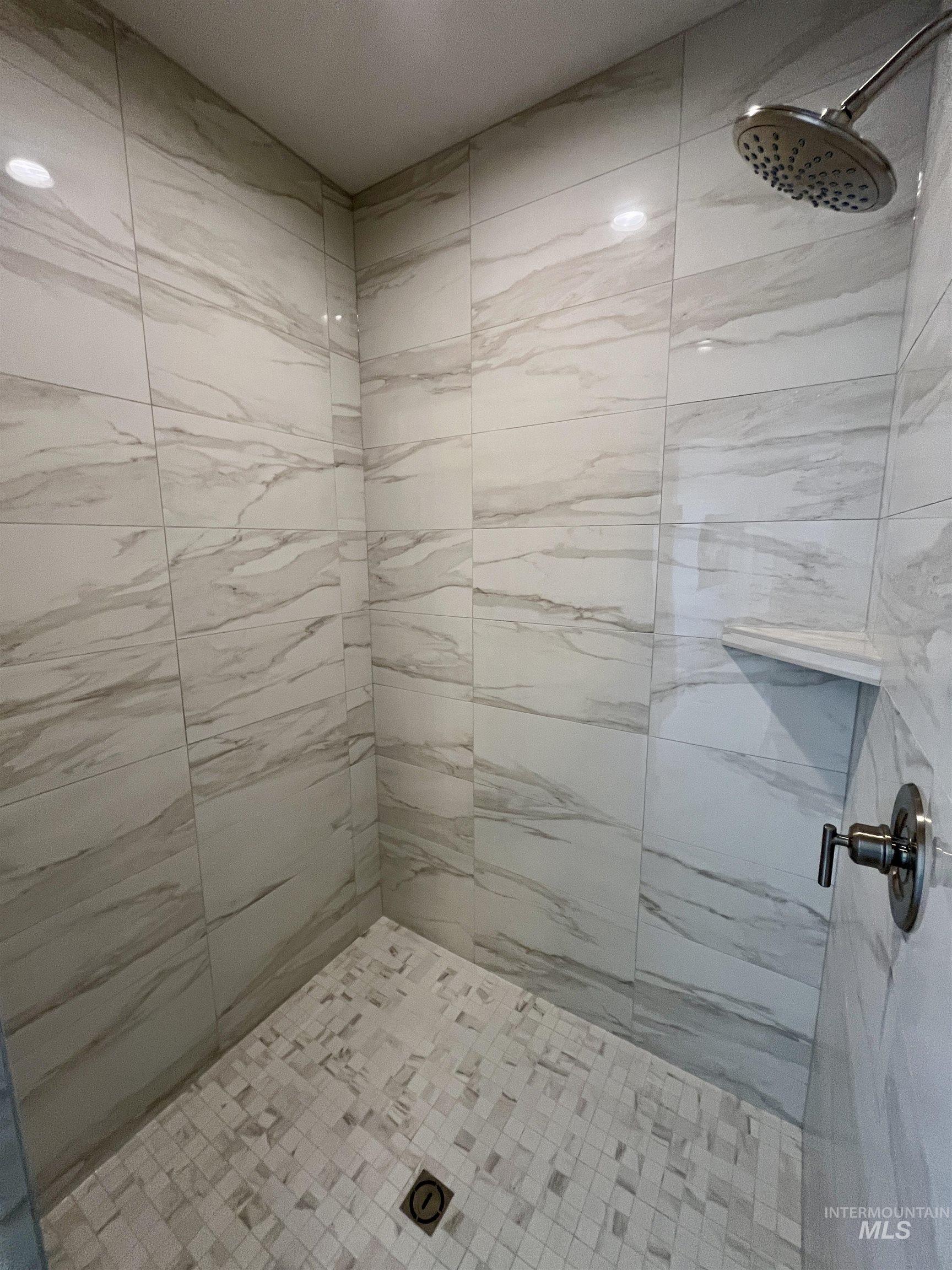 375 S Strut Way, Boise, Idaho 83716, 4 Bedrooms, 2.5 Bathrooms, Residential For Sale, Price $699,900,MLS 98975685