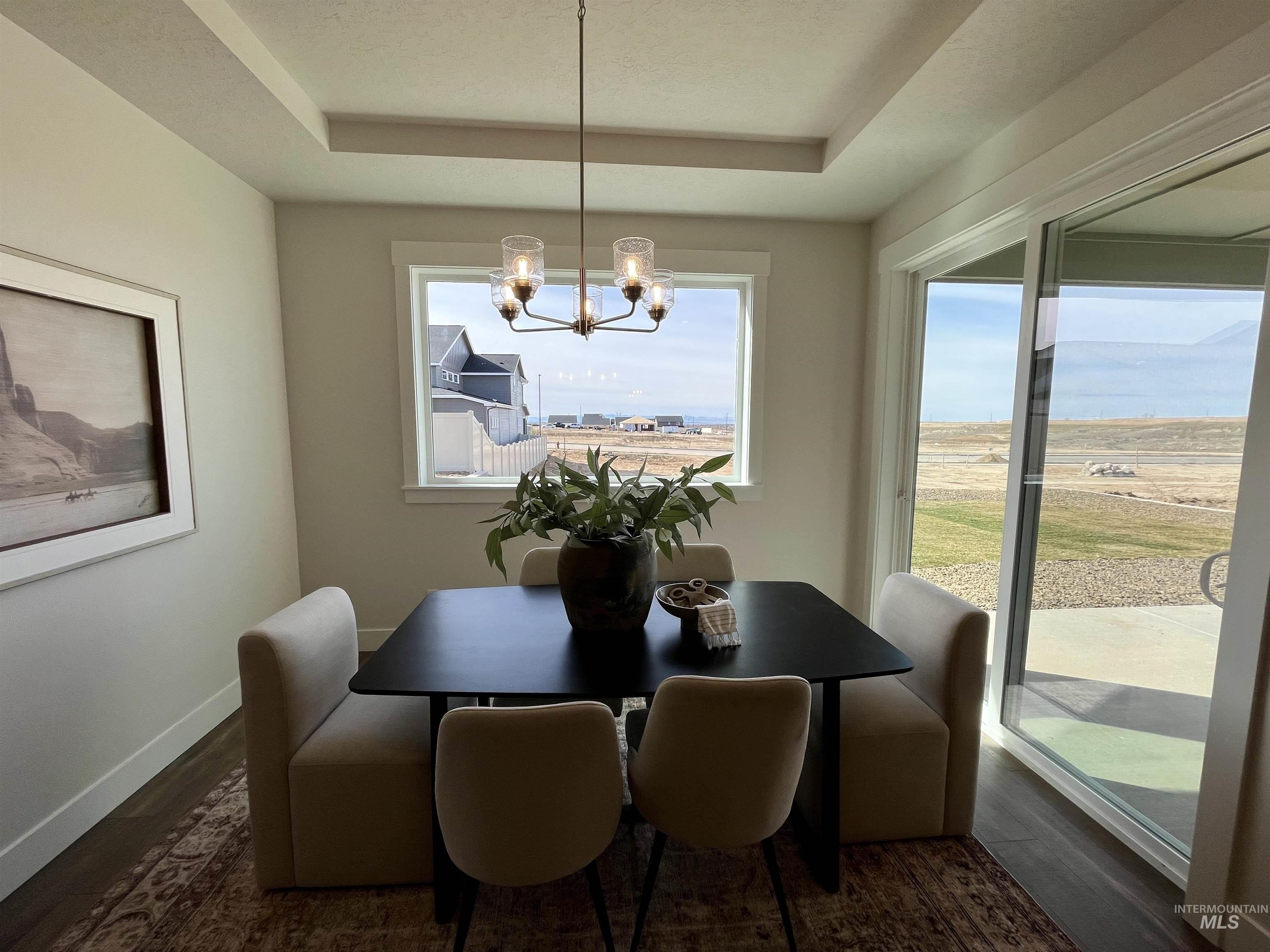 375 S Strut Way, Boise, Idaho 83716, 4 Bedrooms, 2.5 Bathrooms, Residential For Sale, Price $699,900,MLS 98975685